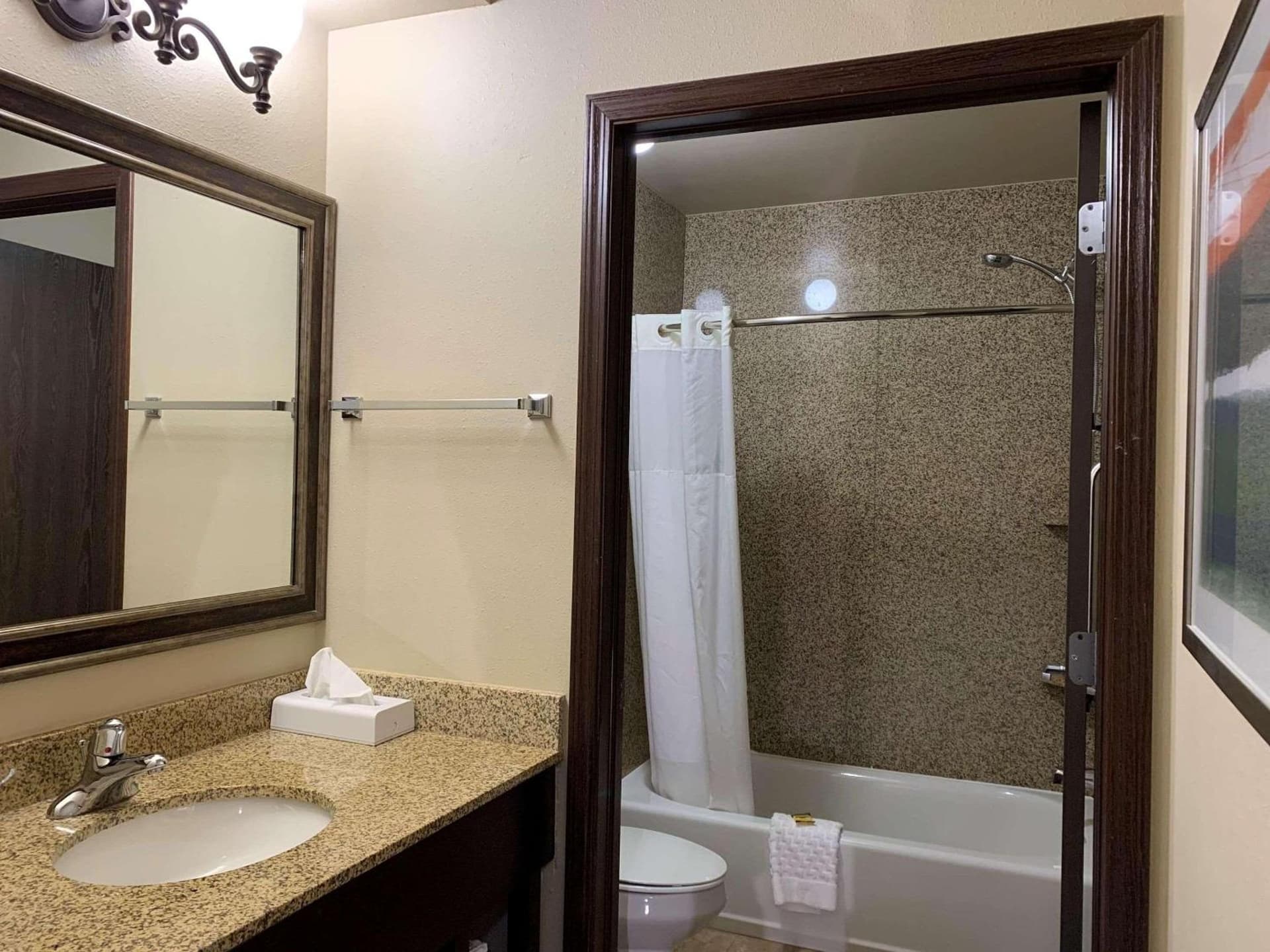 Radisson Hotel River Falls gallery photo in River Falls, WI — image 4