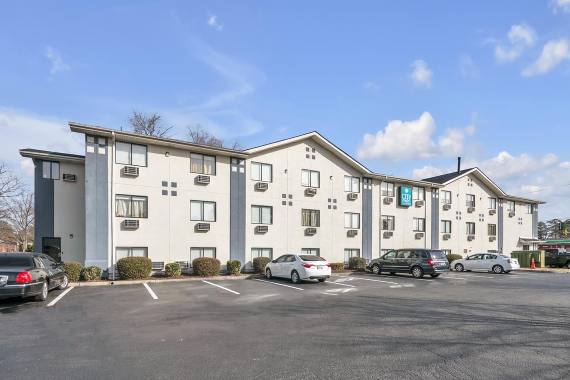 City Centre Inn at Newport News property views in Newport News, VA — gallery photo 3