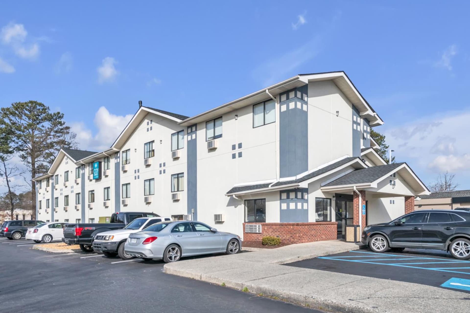 City Centre Inn at Newport News gallery photo in Newport News, VA — image 43