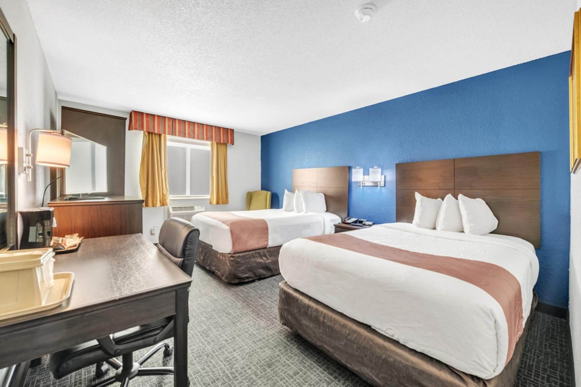City Centre Inn at Newport News gallery photo in Newport News, VA — image 23
