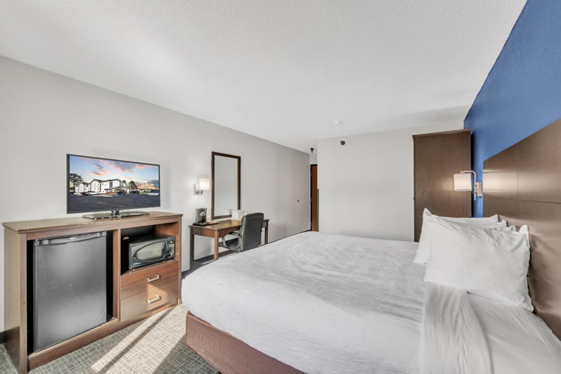 City Centre Inn at Newport News gallery photo in Newport News, VA — image 39