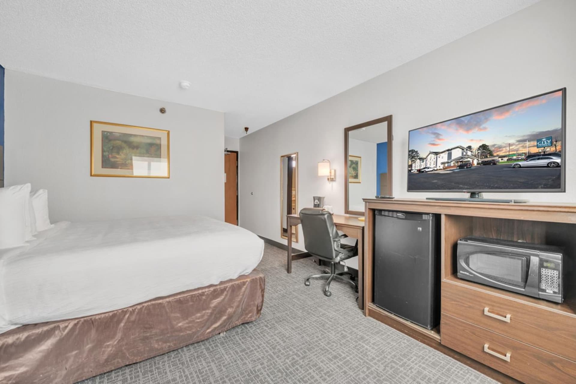 City Centre Inn at Newport News gallery photo in Newport News, VA — image 21