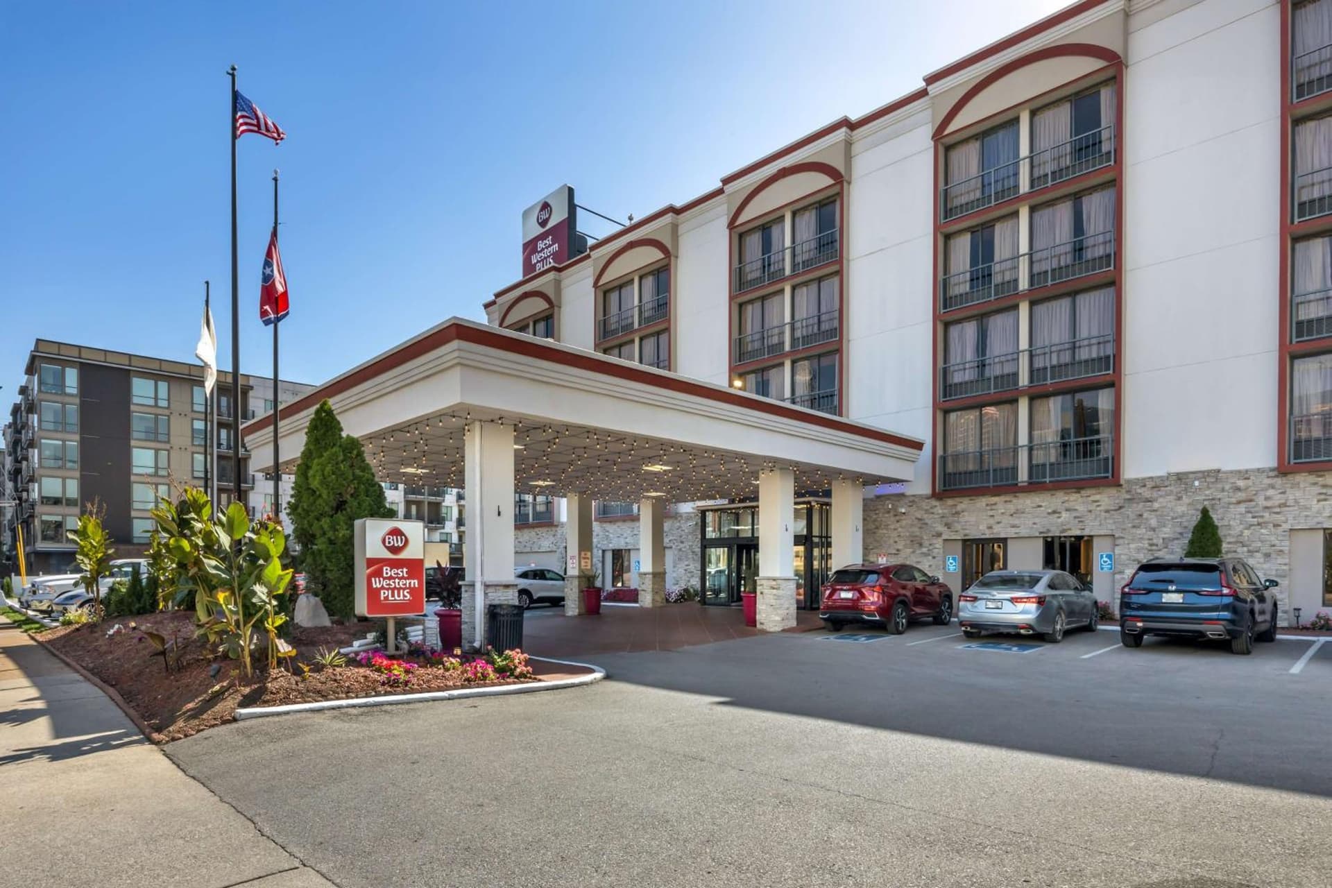 Best Western Downtown PLUS Music Row featured exterior or lobby in Nashville, TN — similar hotel