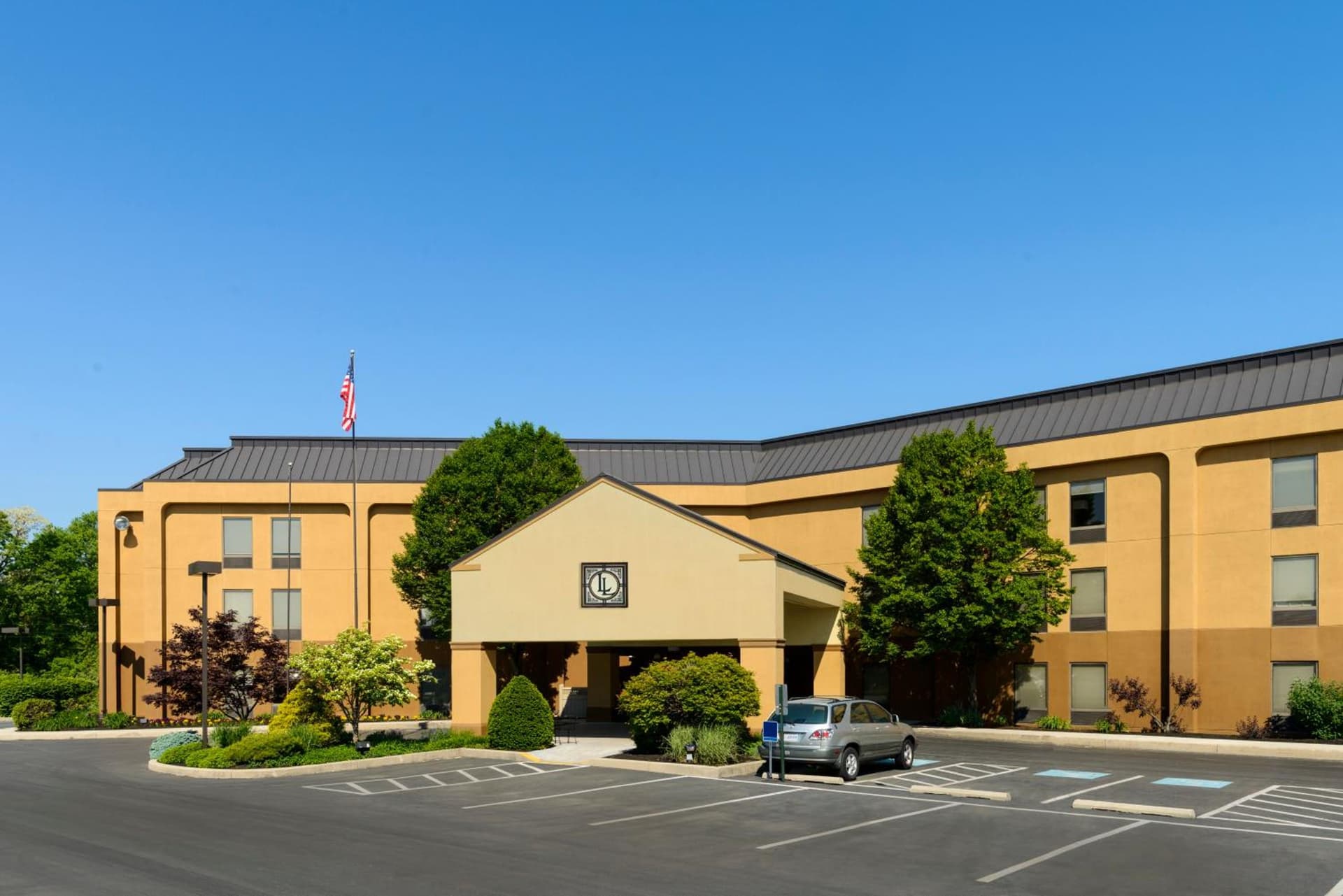 Hotel Carlisle featured exterior or lobby in Carlisle, PA — similar hotel