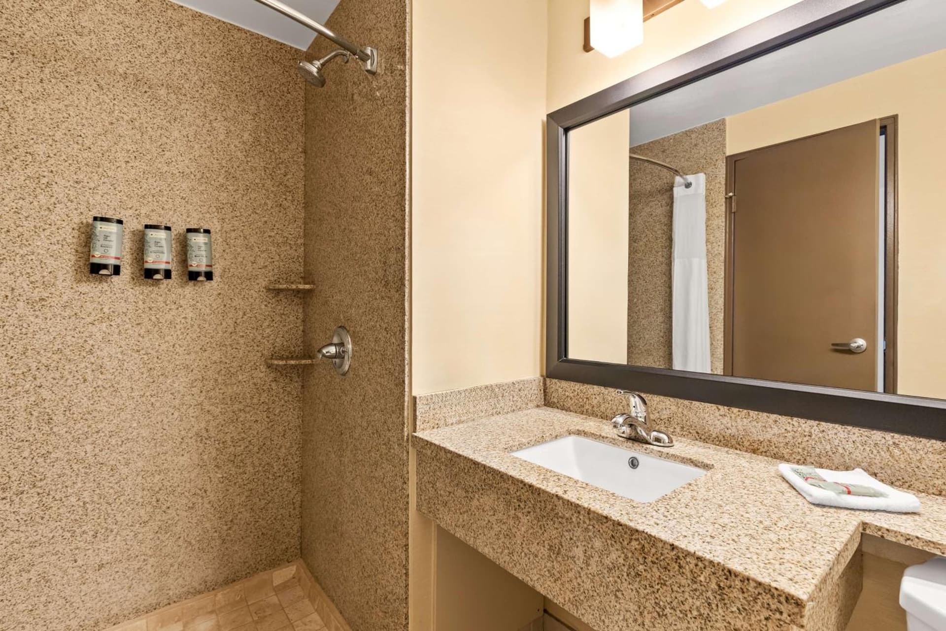 Best Western Date Tree Hotel gallery photo in Indio, CA — image 36