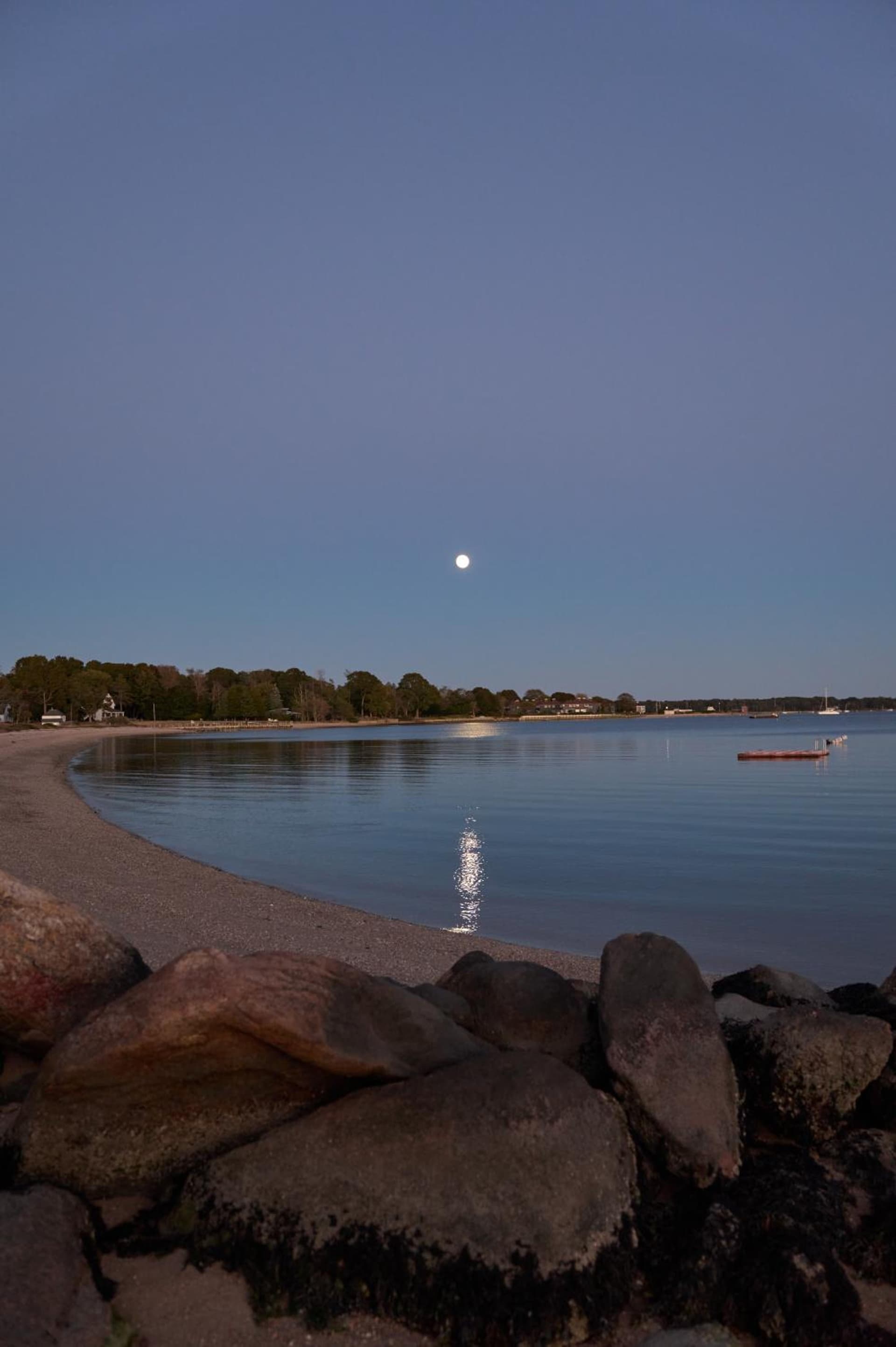 Silver Sands Motel & Beach Bungalows gallery photo in Greenport, NY — image 108