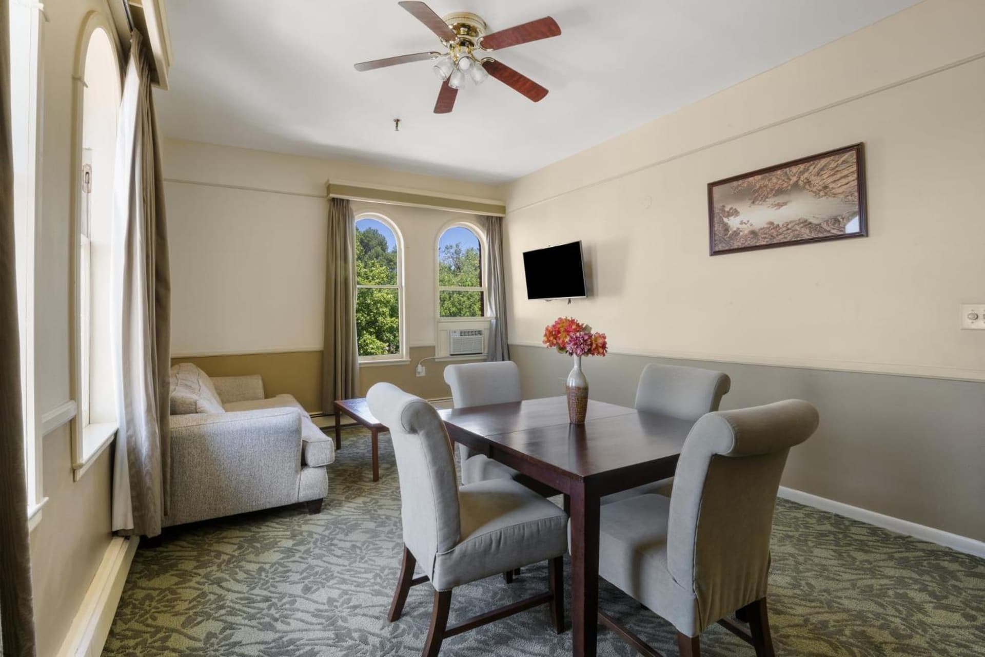 Hotel St. Michael, BW Premier Collection gallery photo in Prescott, AZ — image 62