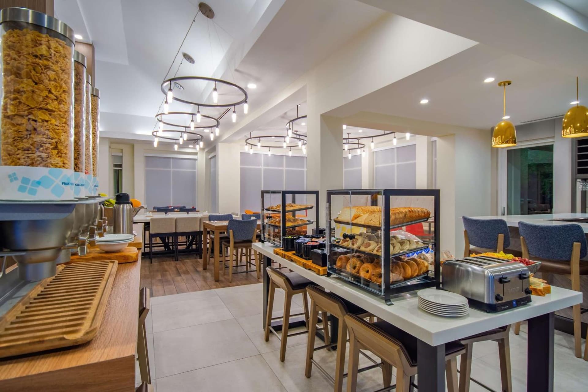 Hilton Garden Inn Danbury gallery photo in Danbury, CT — image 42
