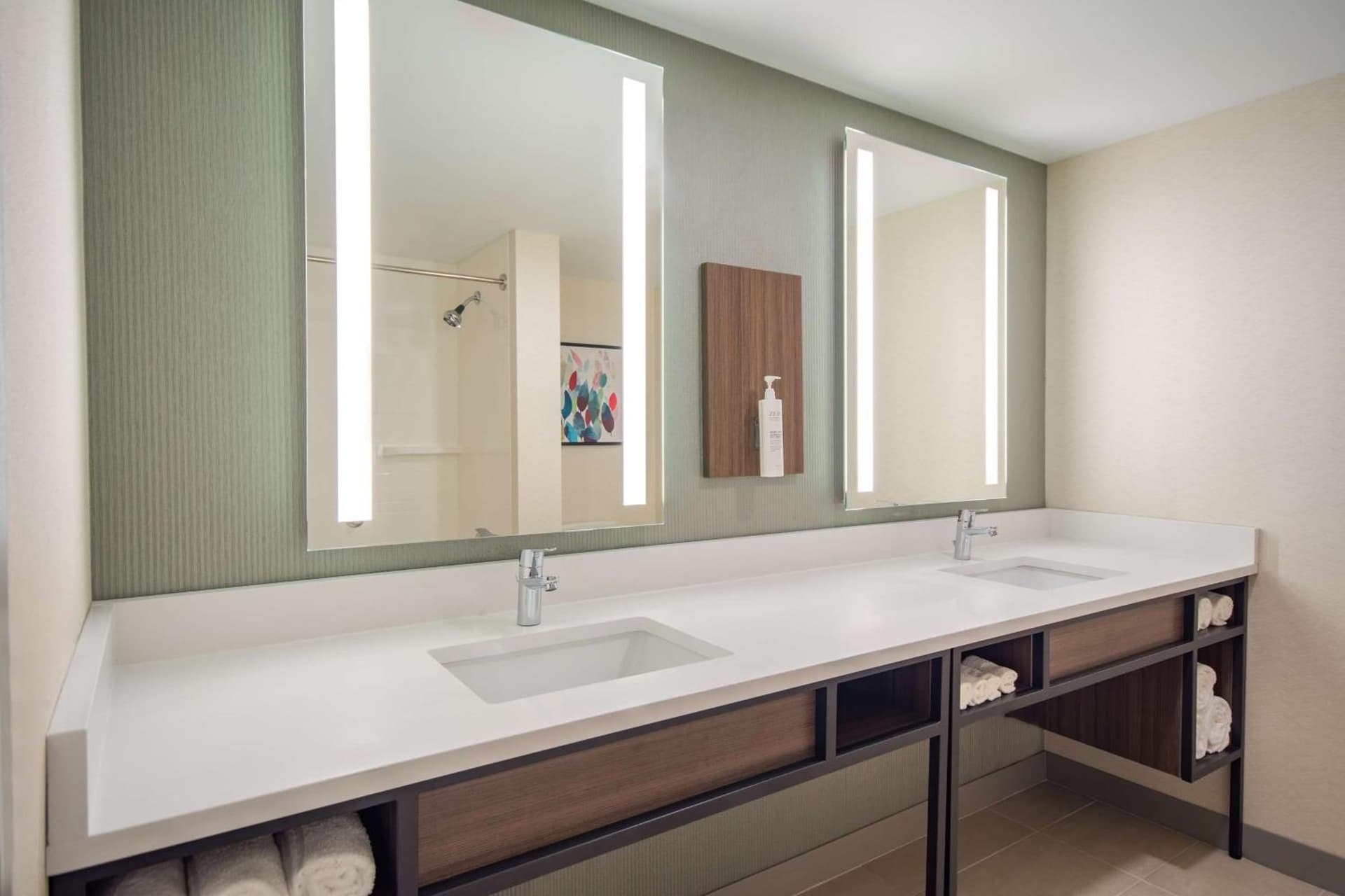 Hilton Garden Inn Danbury gallery photo in Danbury, CT — image 31