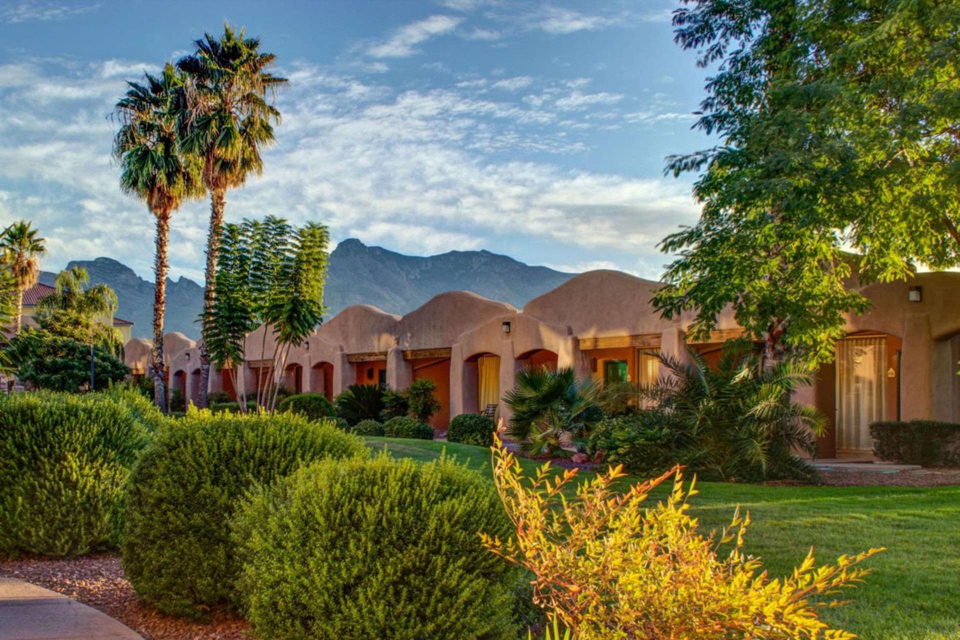 La Posada Lodge & Casitas, an Ascend Collection Hotel featured exterior or lobby in Tucson, AZ — similar hotel