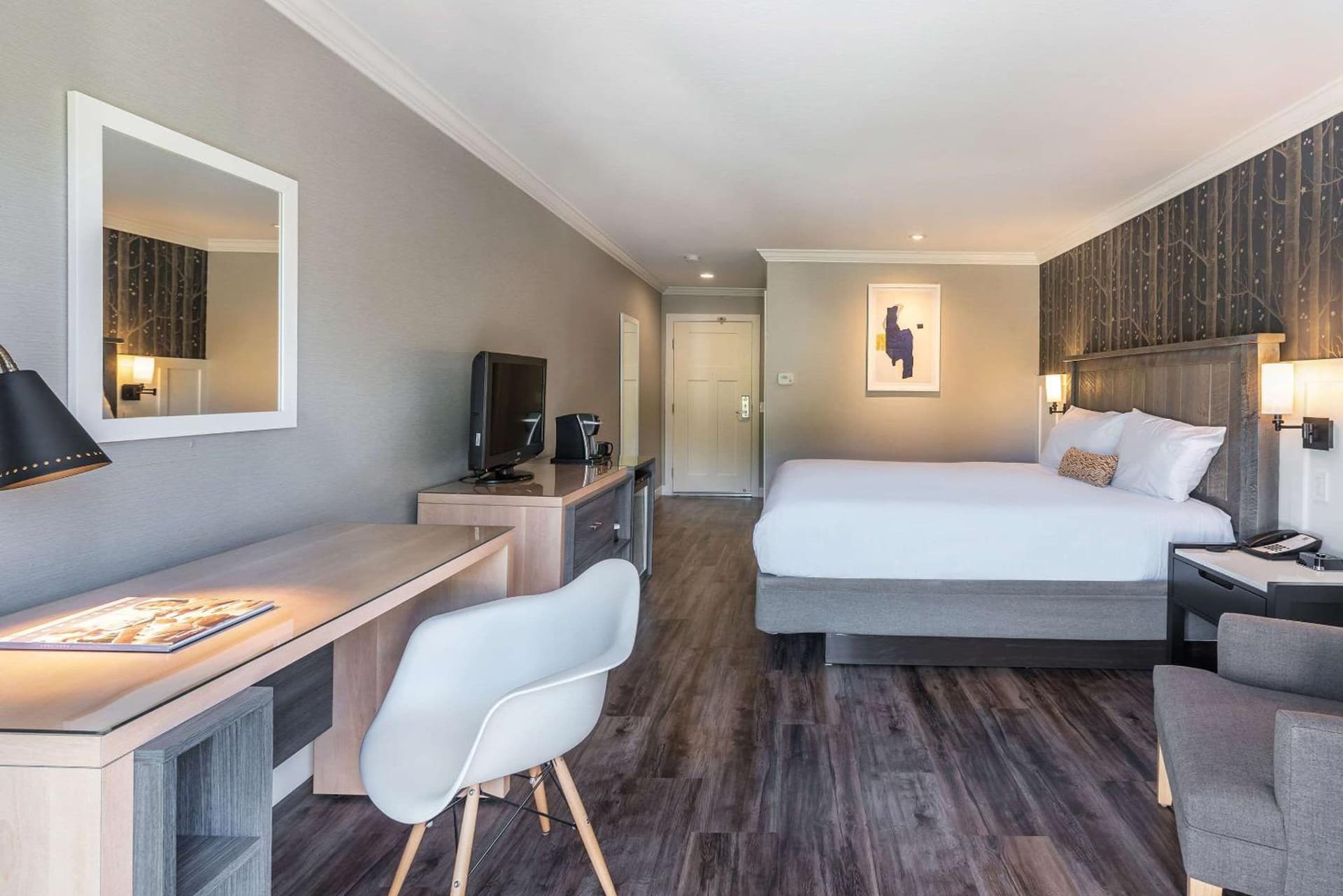 UpValley Inn & Hot Springs, an Ascend Collection Hotel gallery photo in Calistoga, CA — image 4