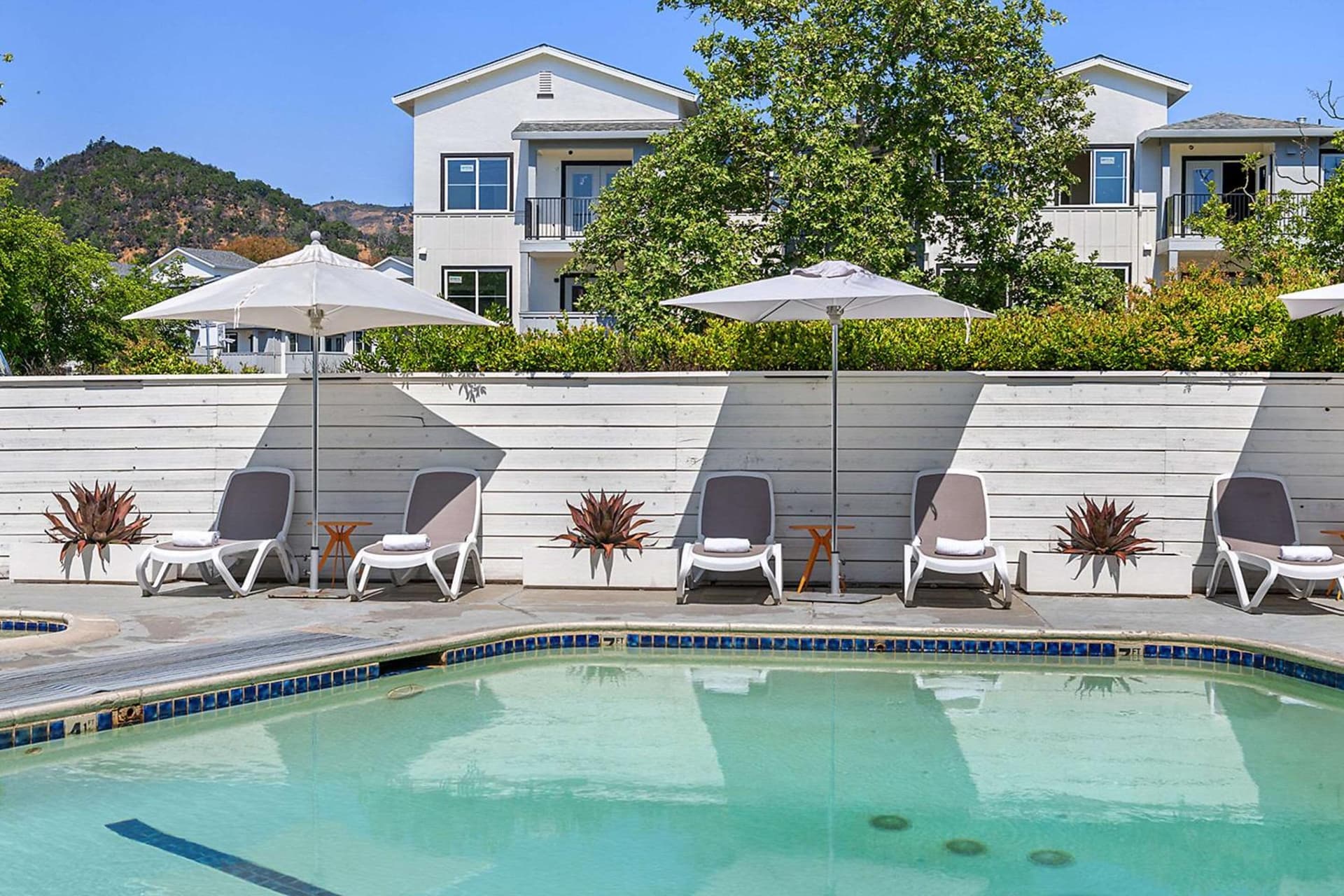 UpValley Inn & Hot Springs, an Ascend Collection Hotel gallery photo in Calistoga, CA — image 14