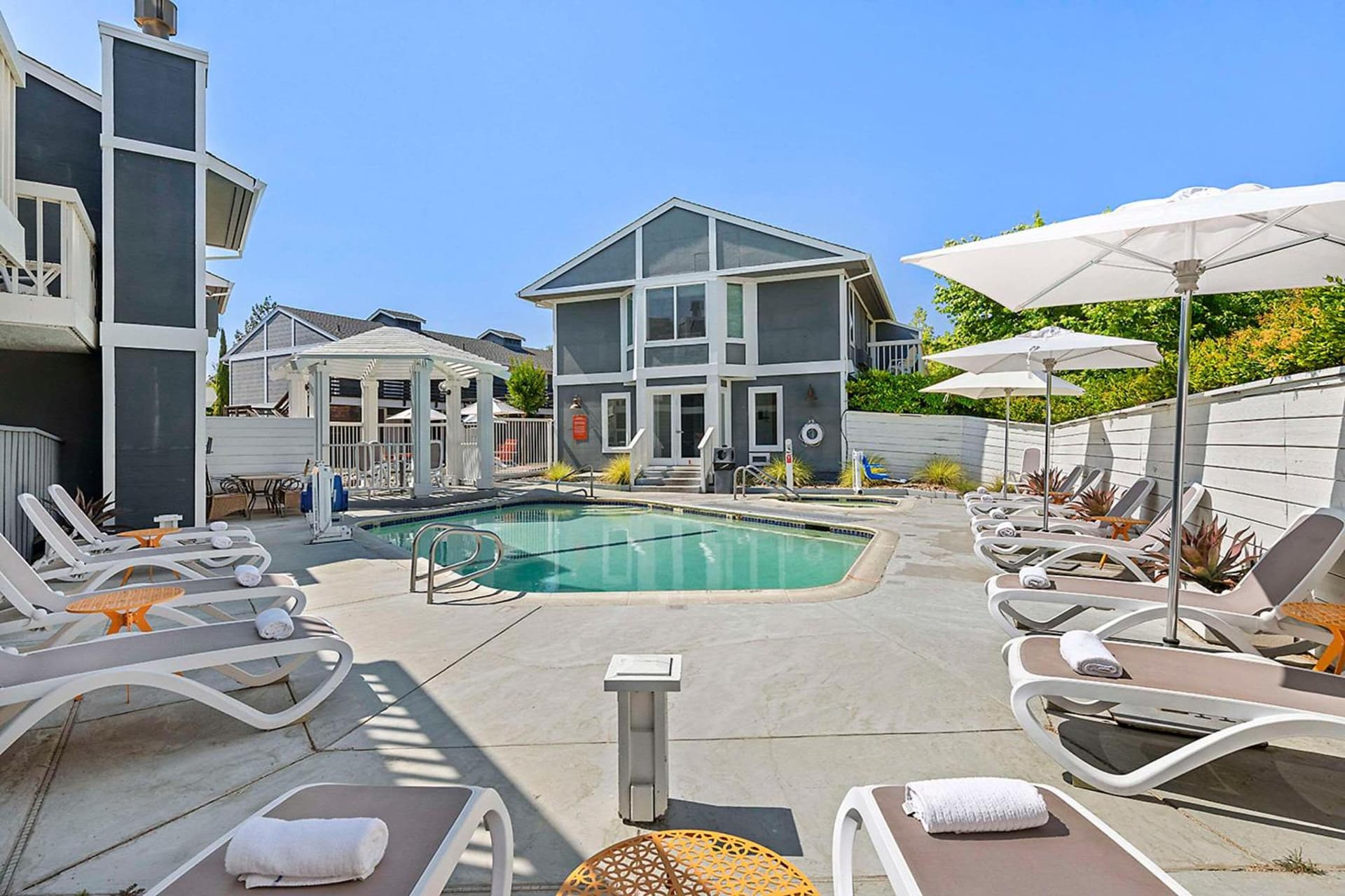 UpValley Inn & Hot Springs, an Ascend Collection Hotel gallery photo in Calistoga, CA — image 34