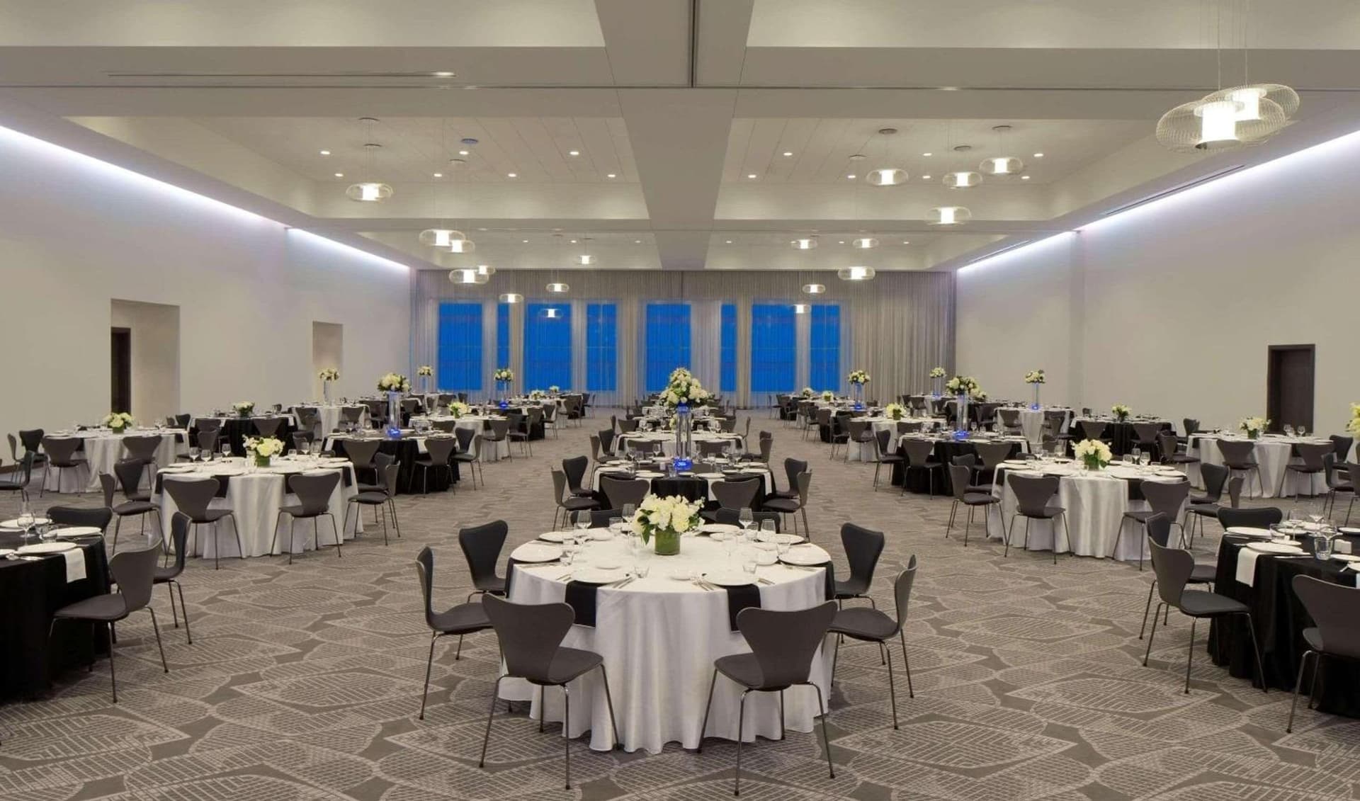 Radisson Blu Mall of America gallery photo in Bloomington, MN — image 49
