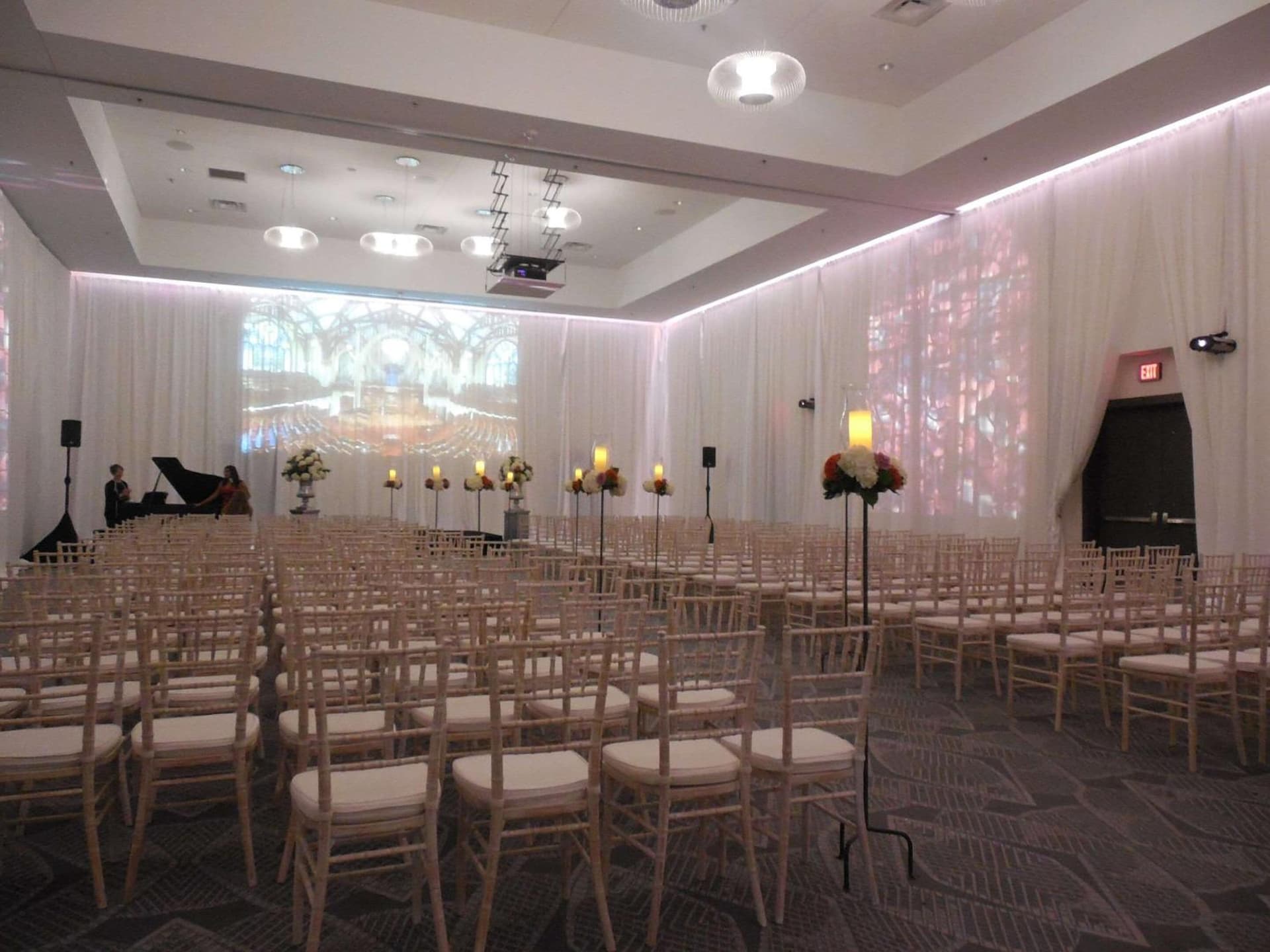 Radisson Blu Mall of America gallery photo in Bloomington, MN — image 9