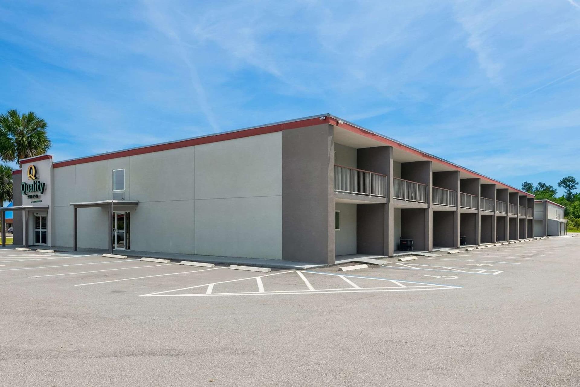 Quality Suites Wildwood - The Villages gallery photo in Wildwood, FL — image 19