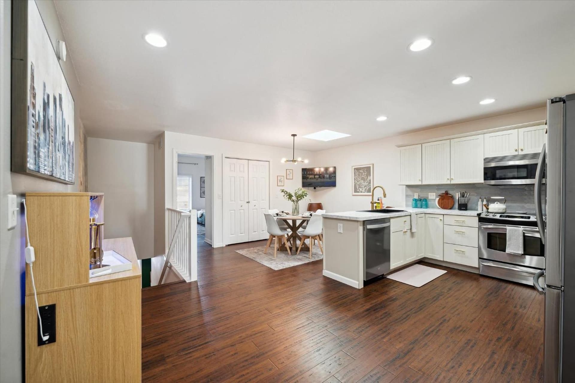 NEW! Luxury Townhome Walkable to everything Downtown Toledo has to offer! gallery photo in Toledo, OH — image 48