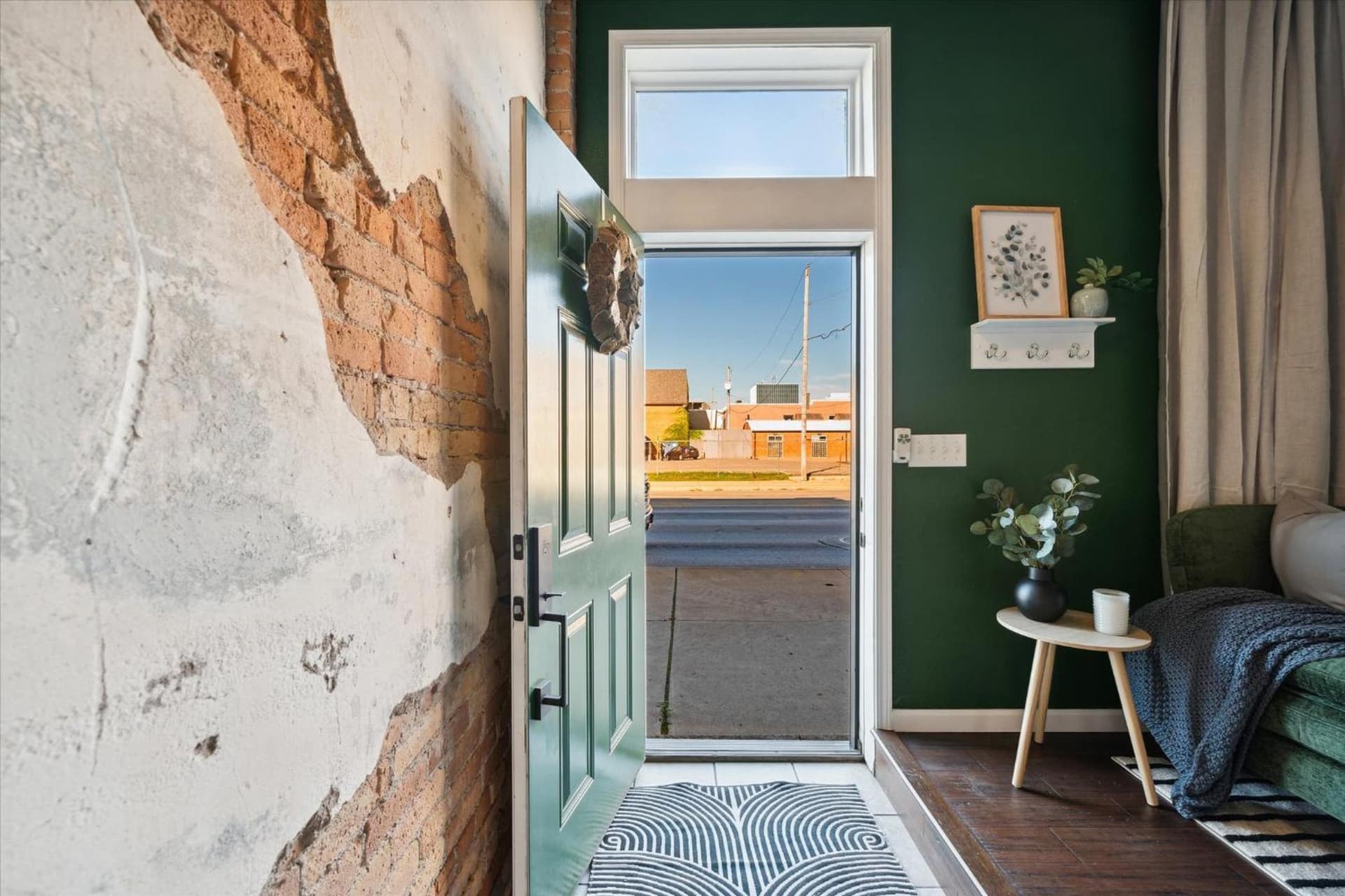 NEW! Luxury Townhome Walkable to everything Downtown Toledo has to offer! gallery photo in Toledo, OH — image 19