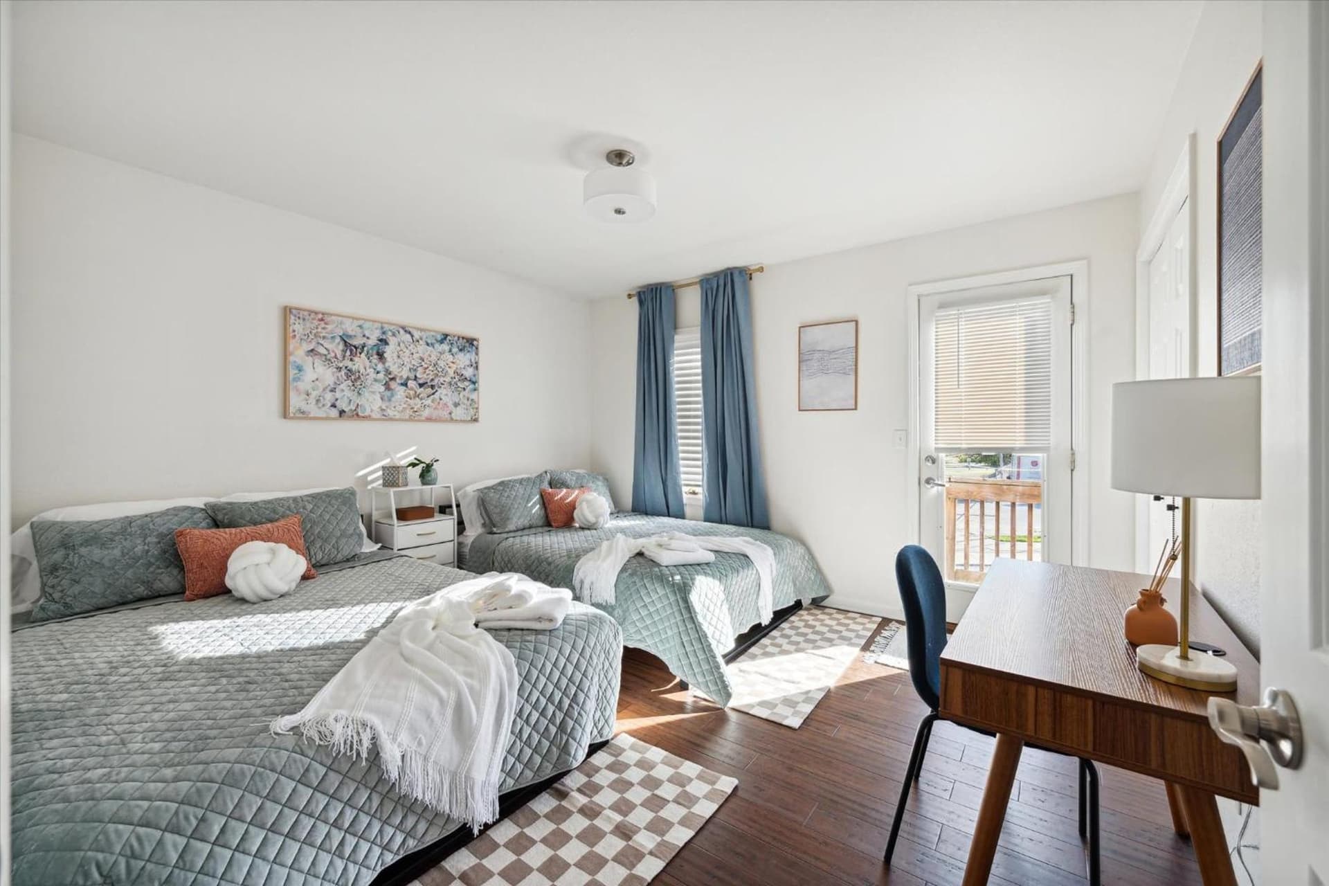 NEW! Luxury Townhome Walkable to everything Downtown Toledo has to offer! gallery photo in Toledo, OH — image 7