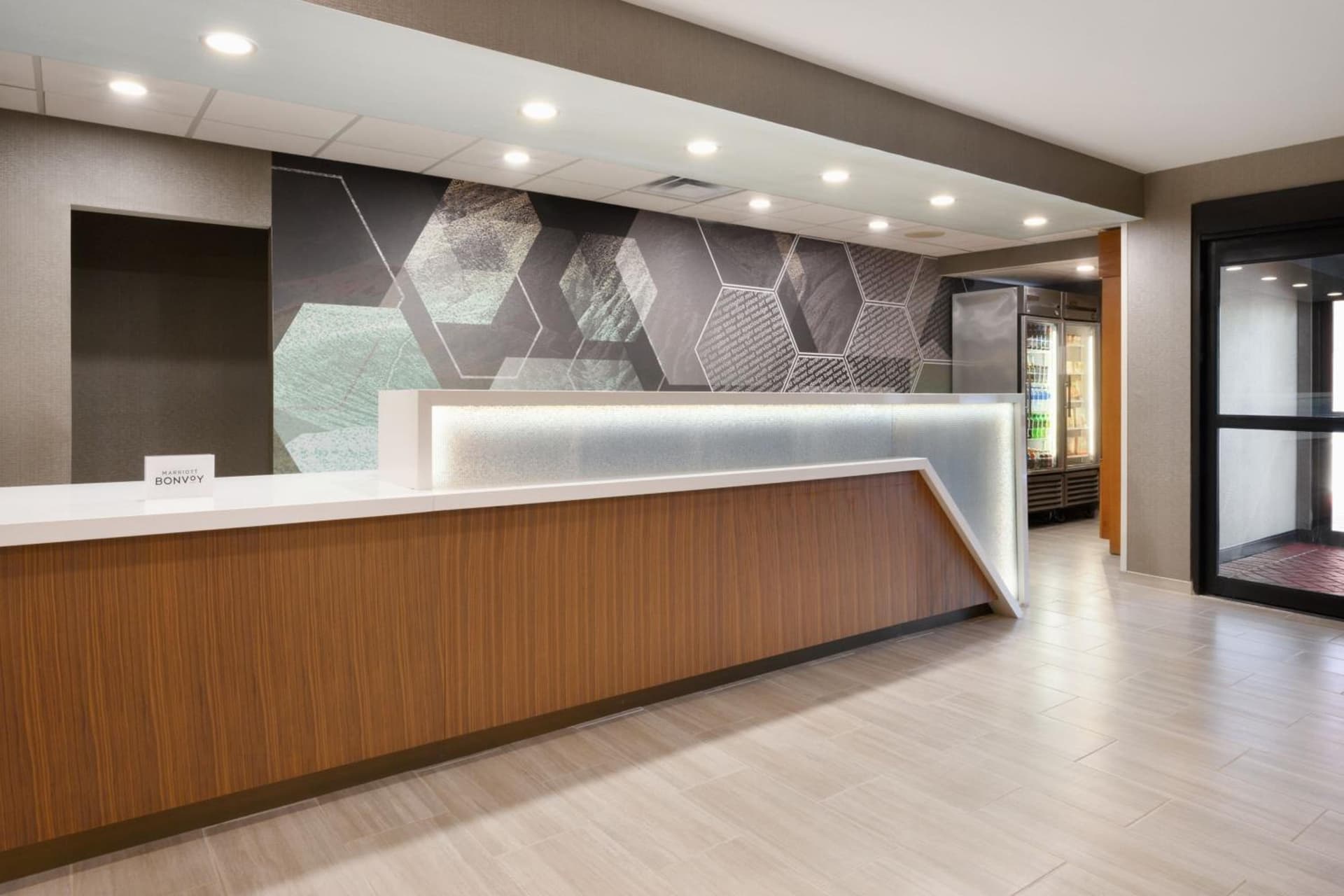 SpringHill Suites by Marriott Newnan interior in Newnan, GA — gallery photo 2