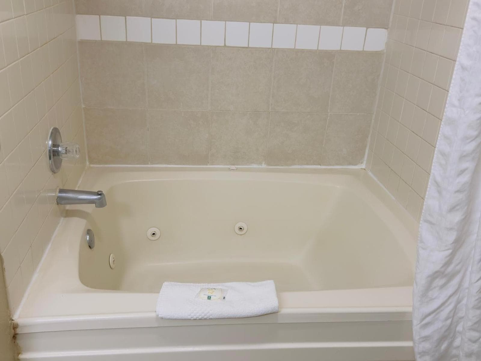 Quality Inn & Suites Seville gallery photo in Seville, OH — image 30