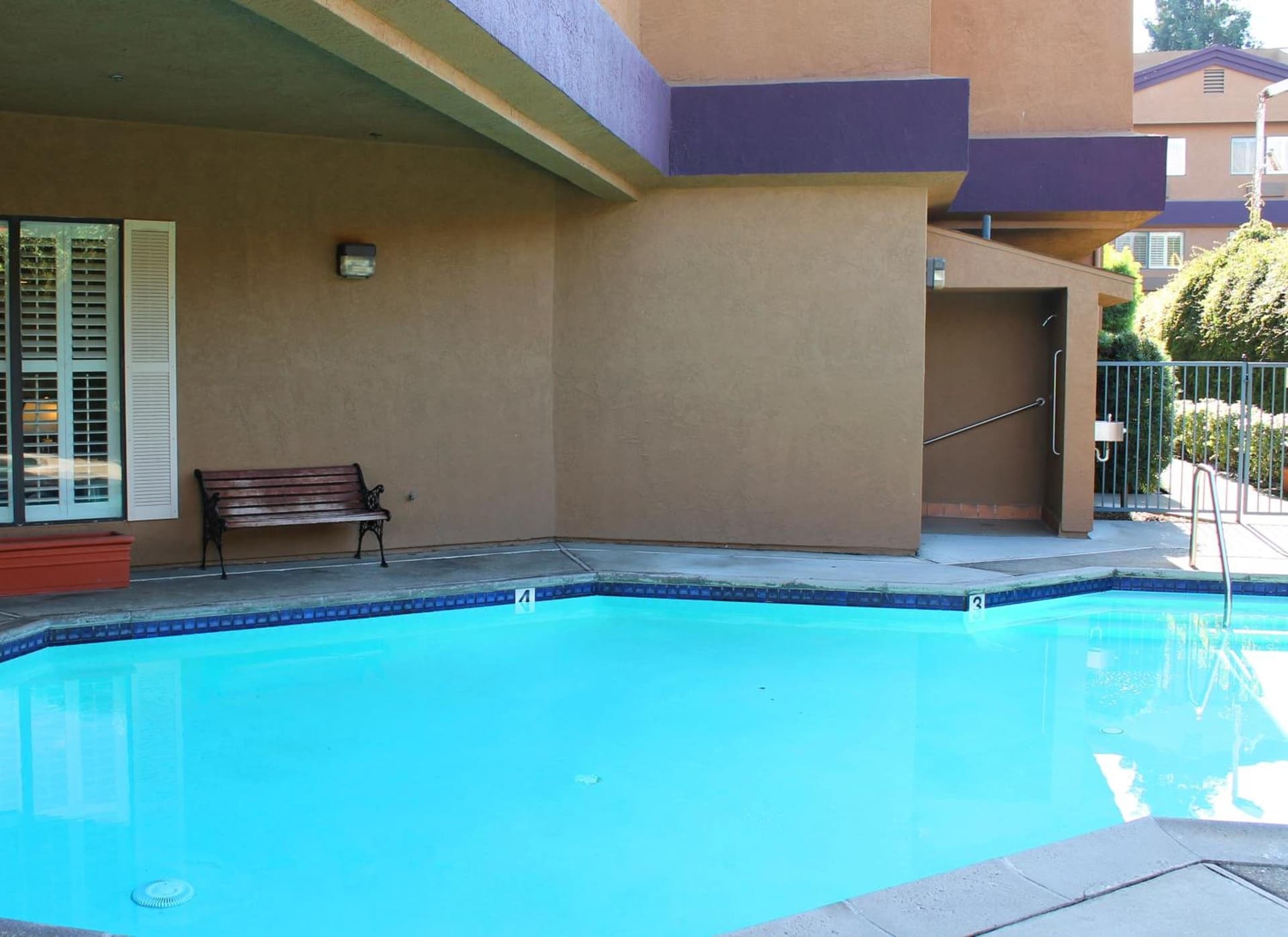 Governors Inn Hotel gallery photo in Sacramento, CA — image 7