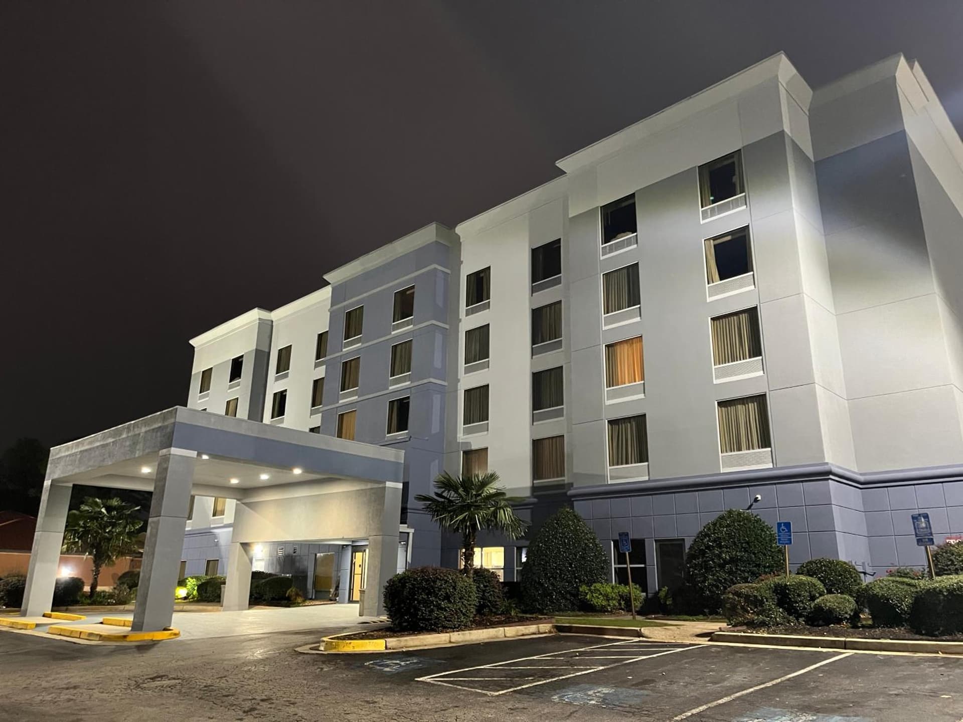 Four Points by Sheraton College Park Atlanta Airport featured exterior or lobby in Atlanta, GA — similar hotel