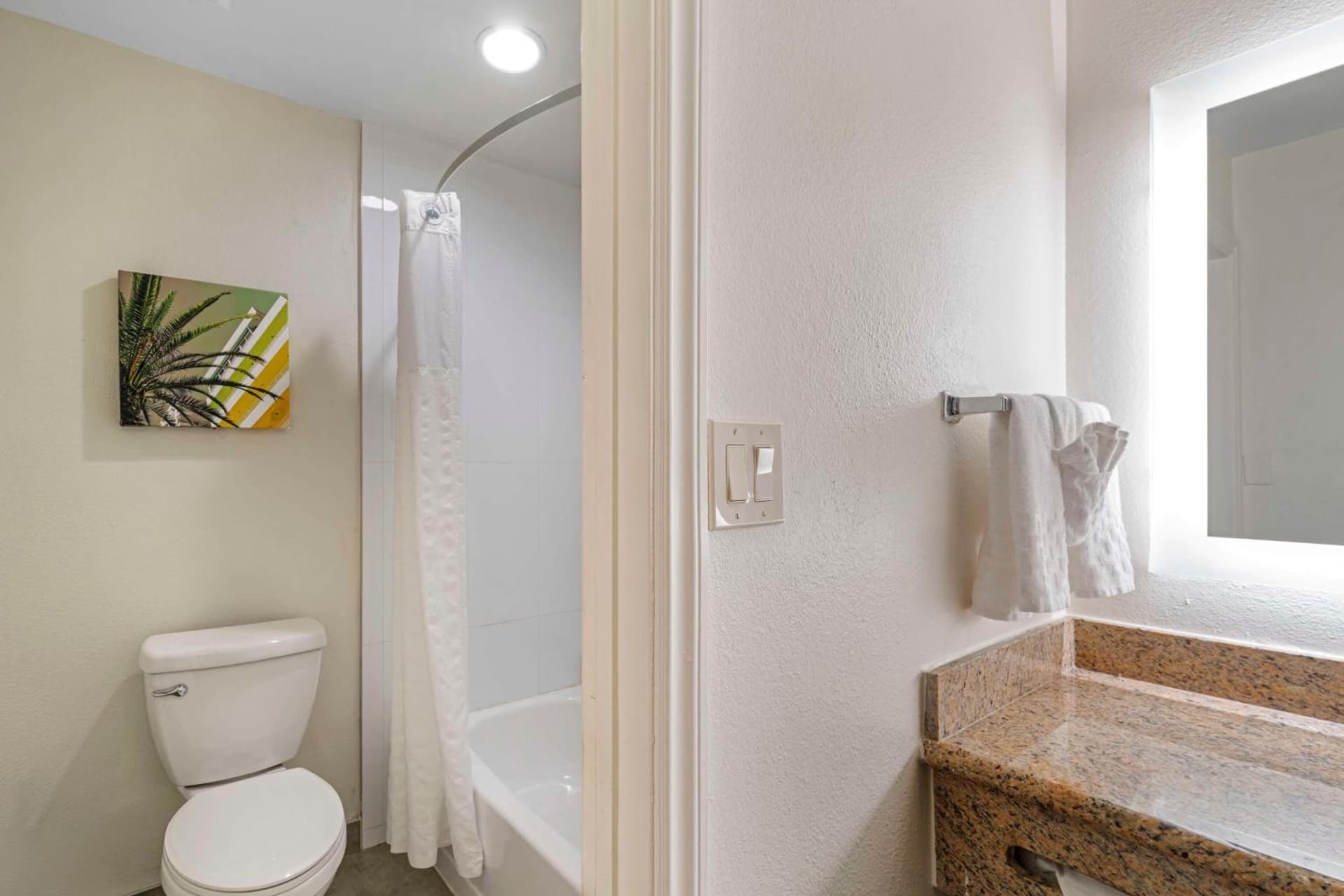 Best Western Plus Meridian Inn & Suites, Anaheim-Orange gallery photo in Orange, CA — image 74