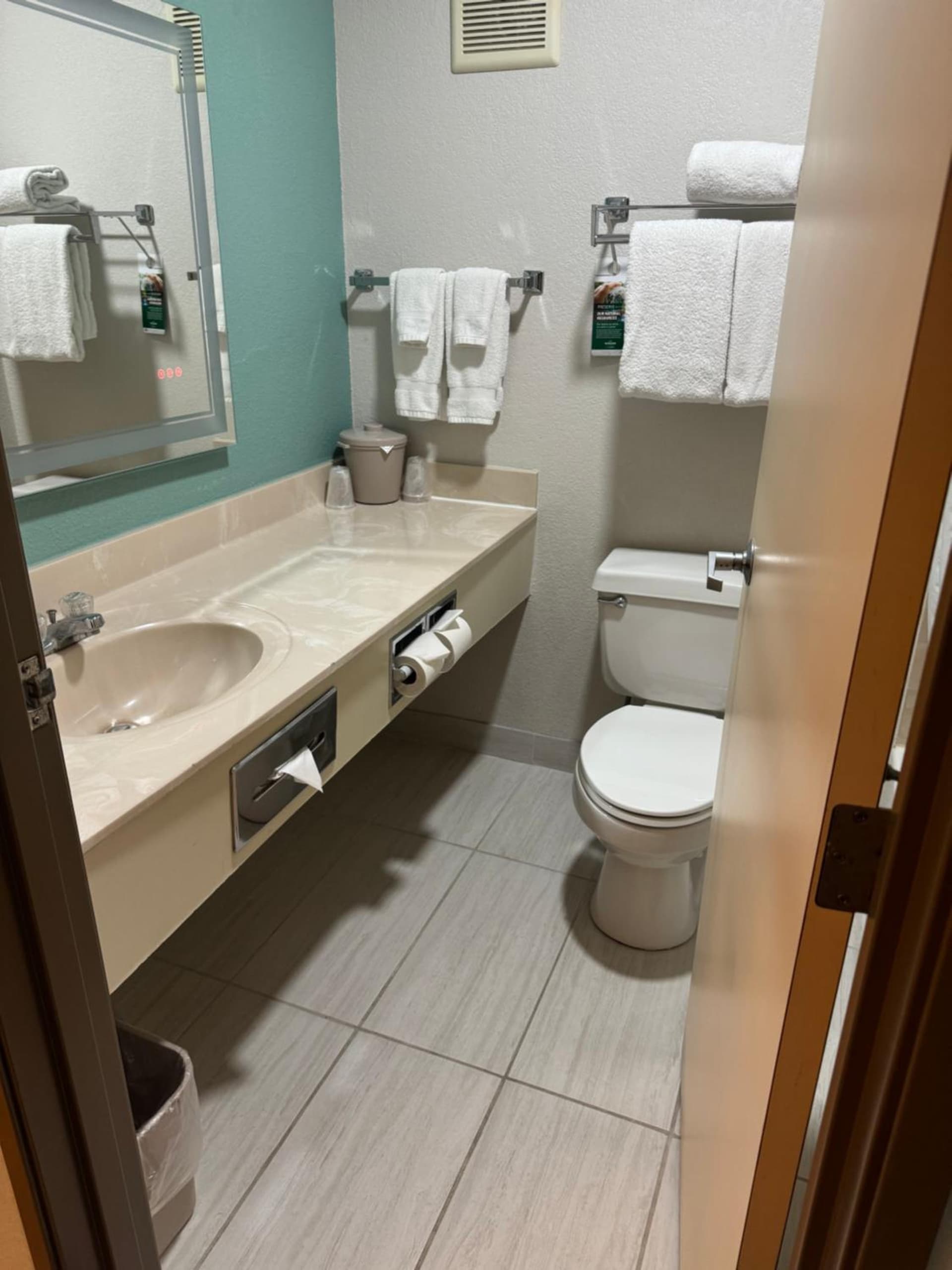 Wingate by Wyndham Sioux City gallery photo in Sioux City, IA — image 54
