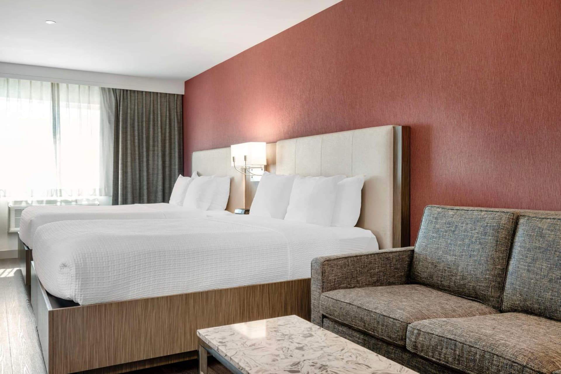 Best Western Plus Temecula Wine Country Hotel & Suites gallery photo in Temecula, CA — image 5