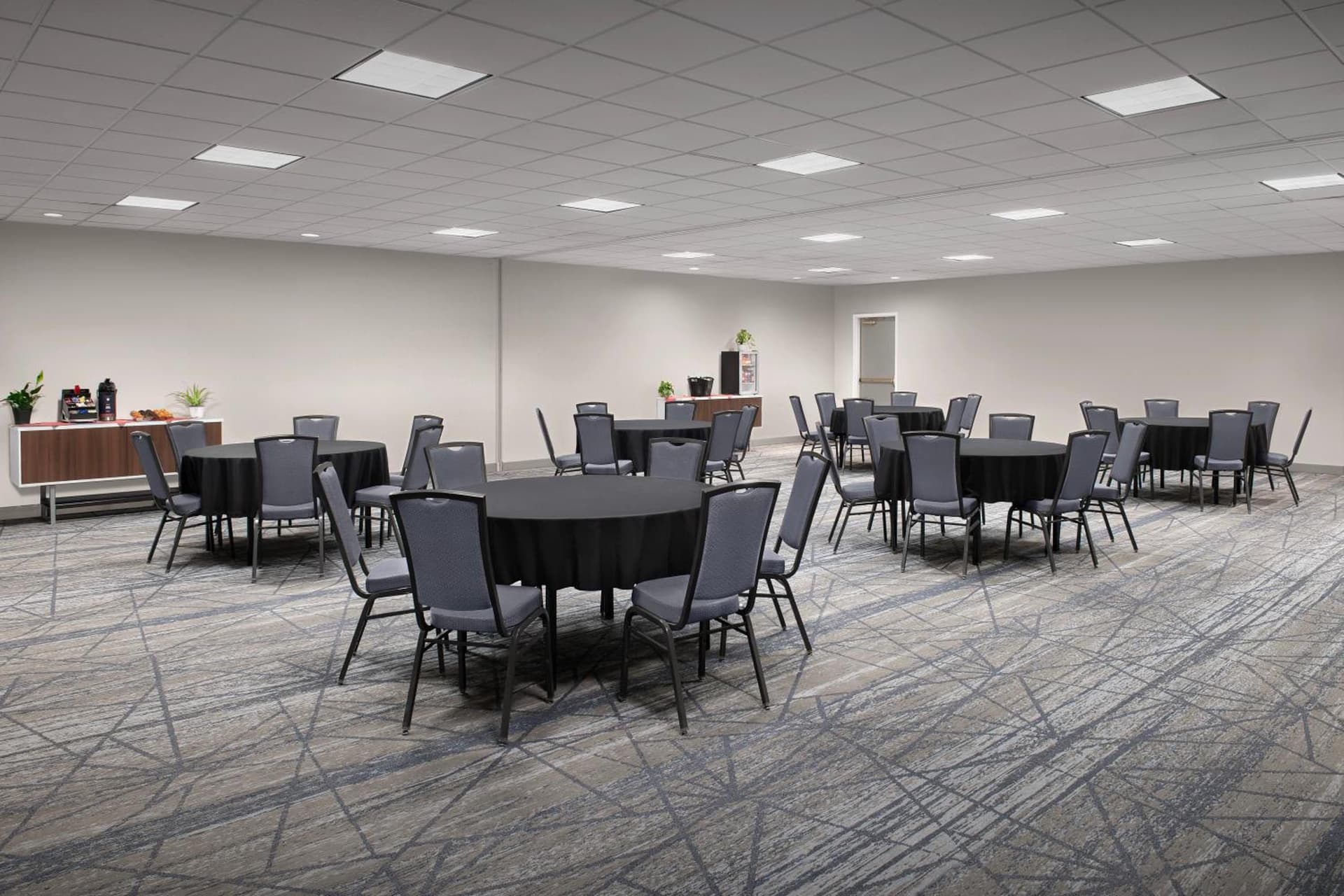 Holiday Inn Express Spokane Airport by IHG property views in Spokane, WA — gallery photo 3