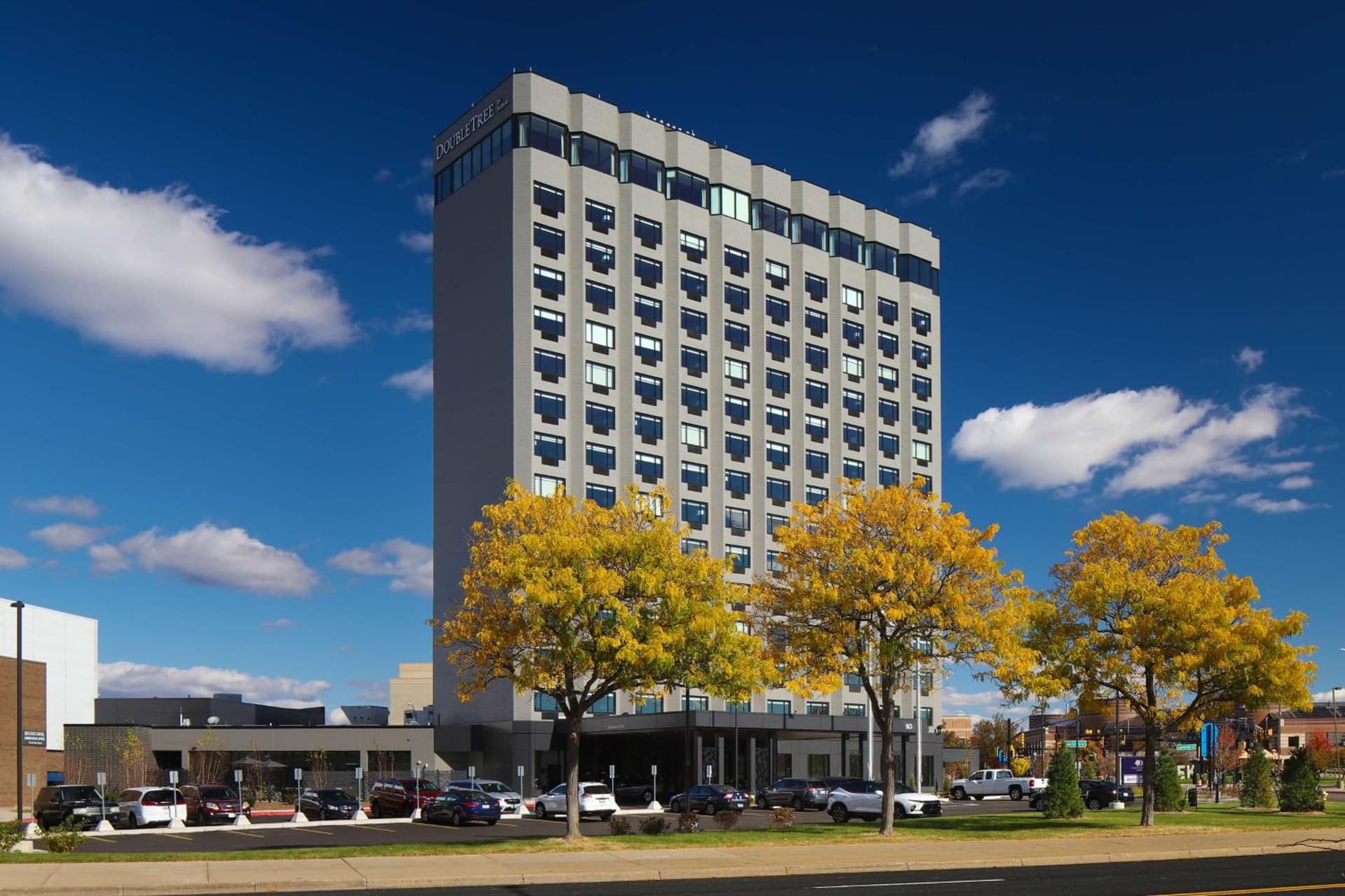 Doubletree By Hilton Battle Creek featured exterior or lobby in Battle Creek, MI — similar hotel