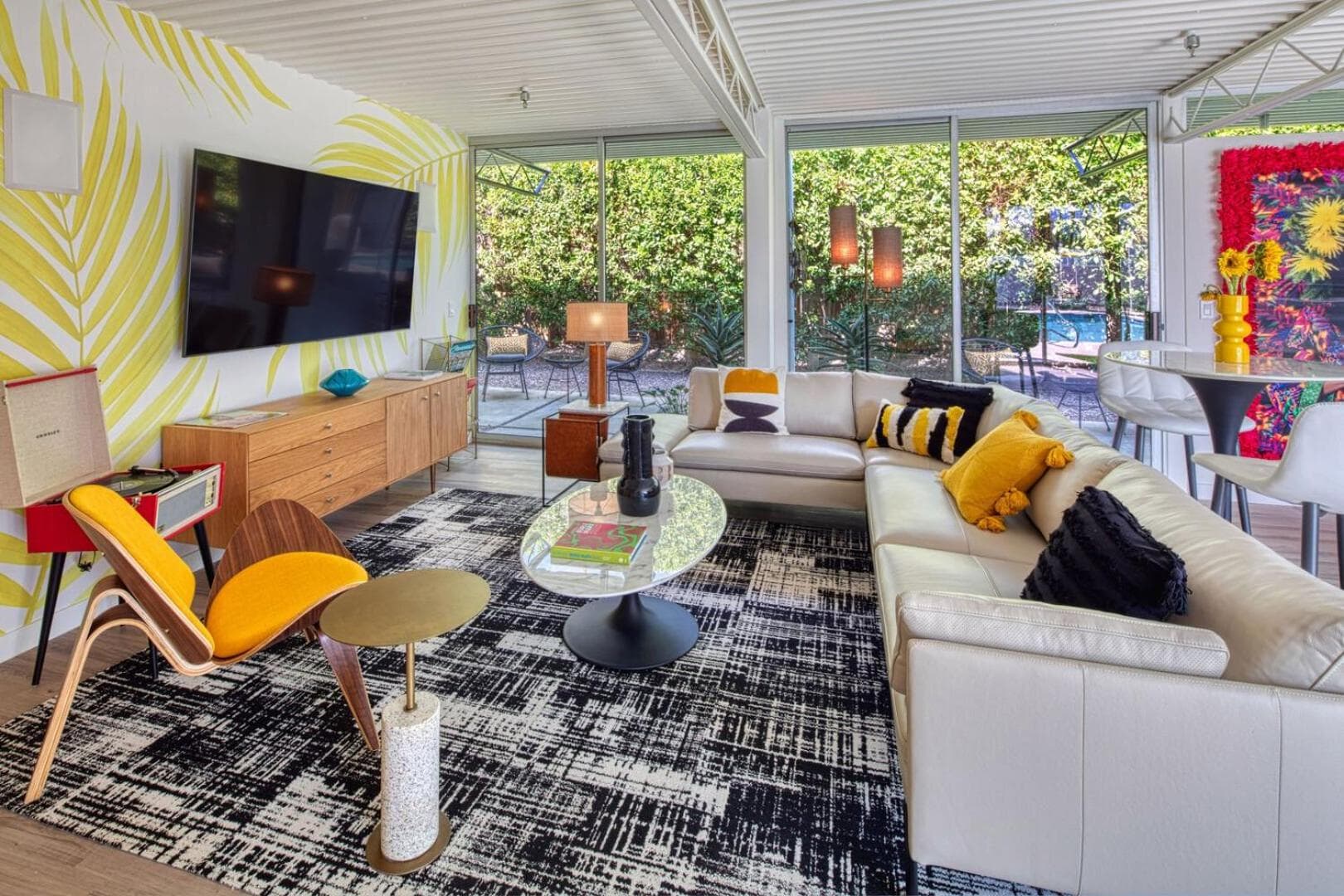 Limon Hotel by Fieldtrip Full Hotel property views in Palm Springs, CA — gallery photo 3