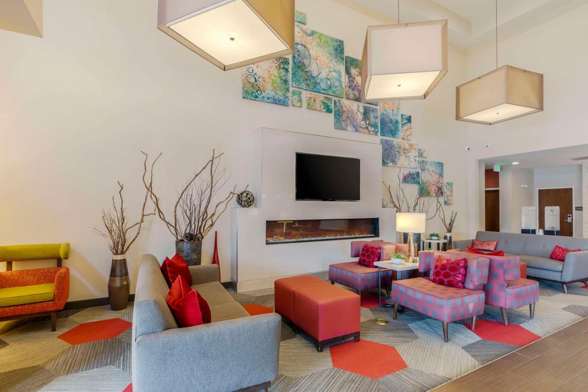 Comfort Suites Loveland gallery photo in Loveland, CO — image 35
