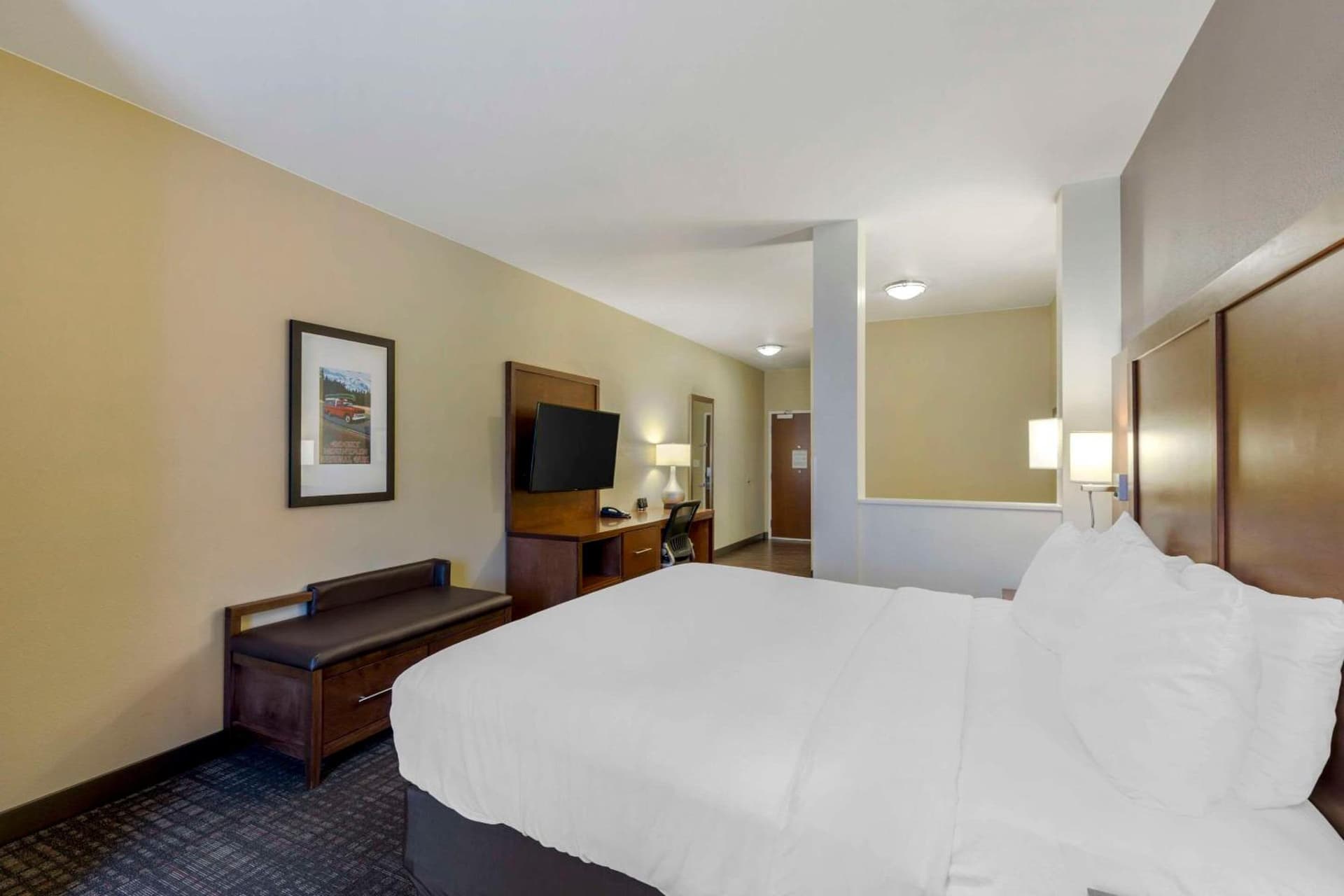 Comfort Suites Loveland interior in Loveland, CO — gallery photo 2