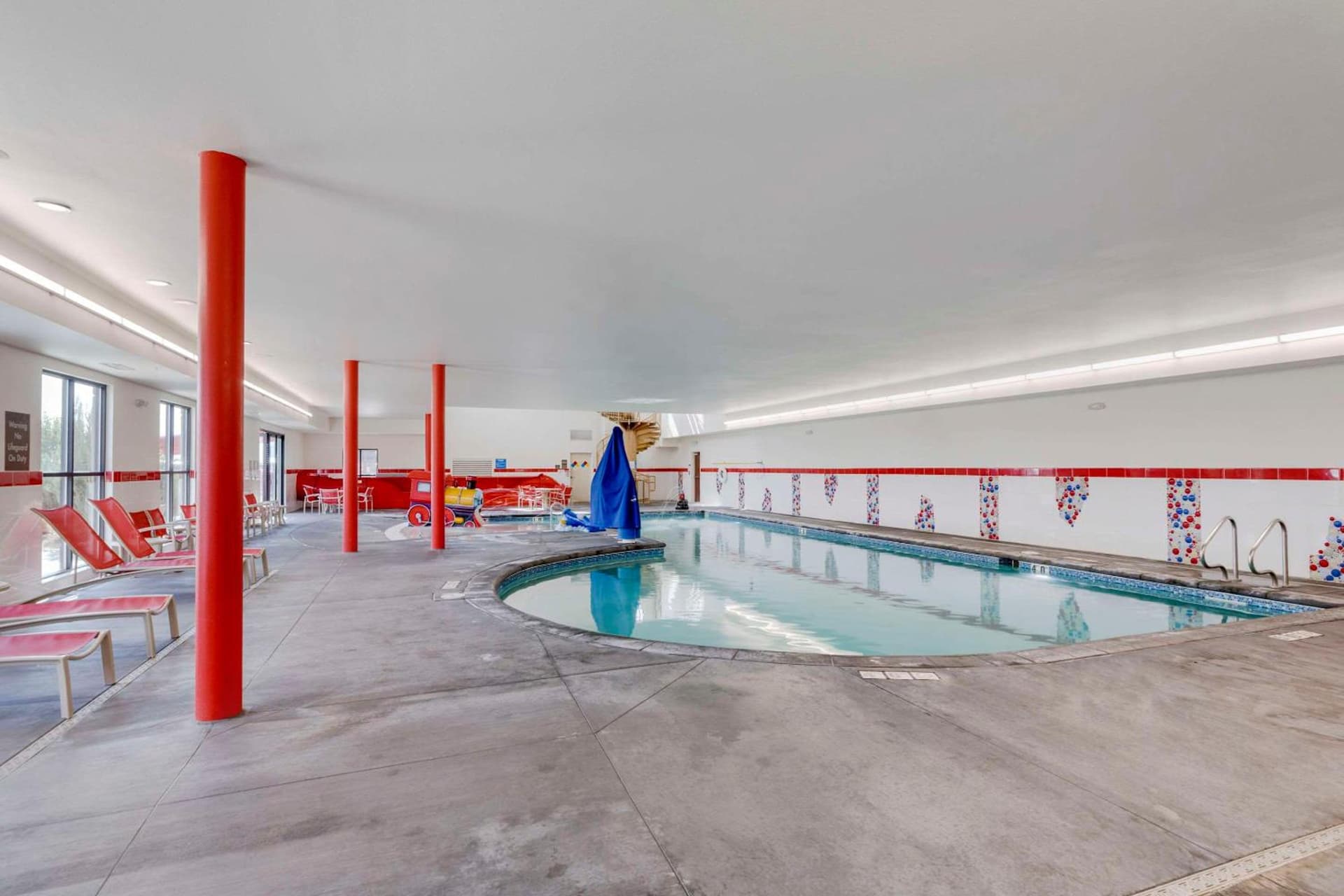 Comfort Suites Loveland gallery photo in Loveland, CO — image 31