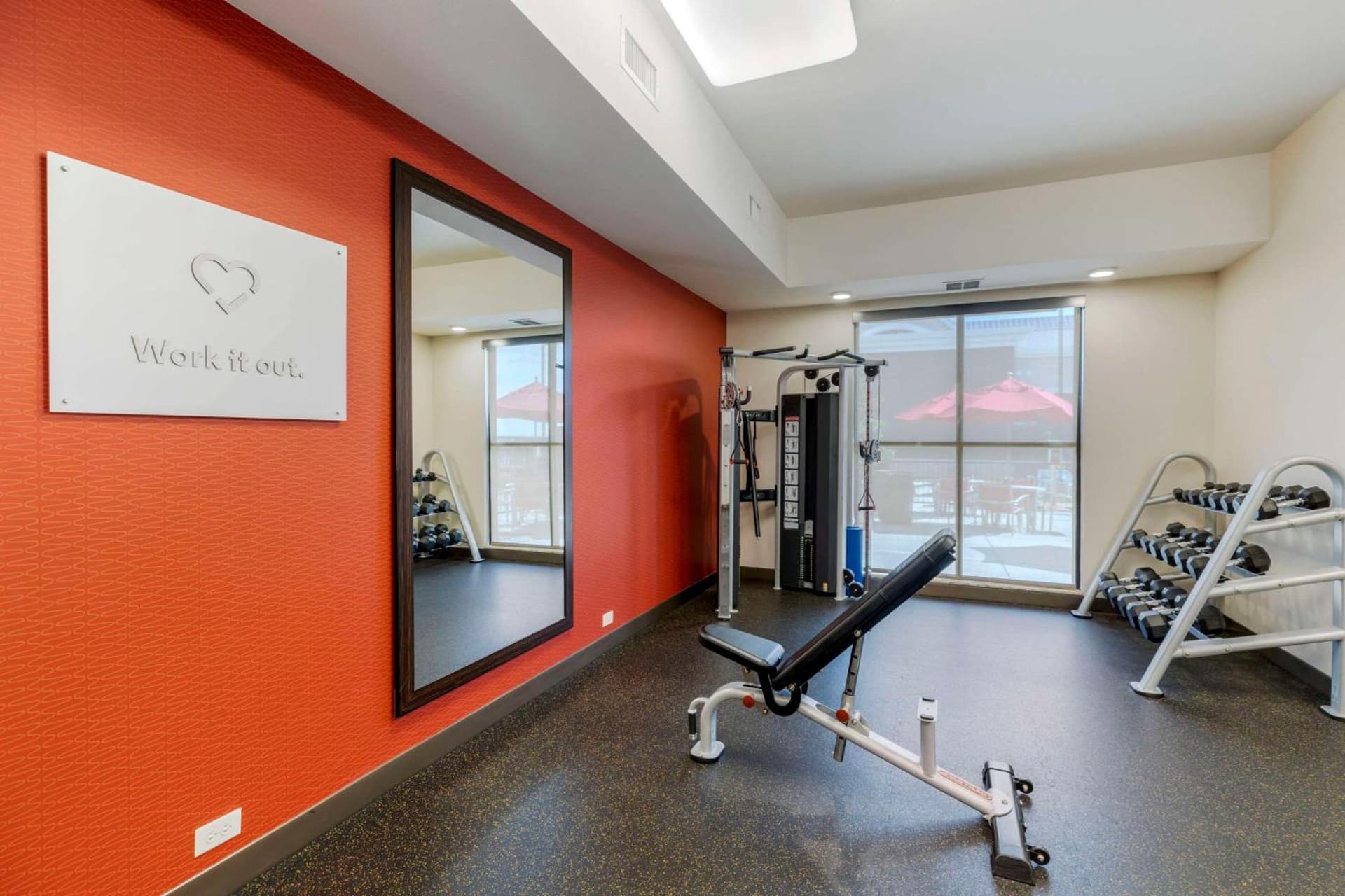 Comfort Suites Loveland gallery photo in Loveland, CO — image 55