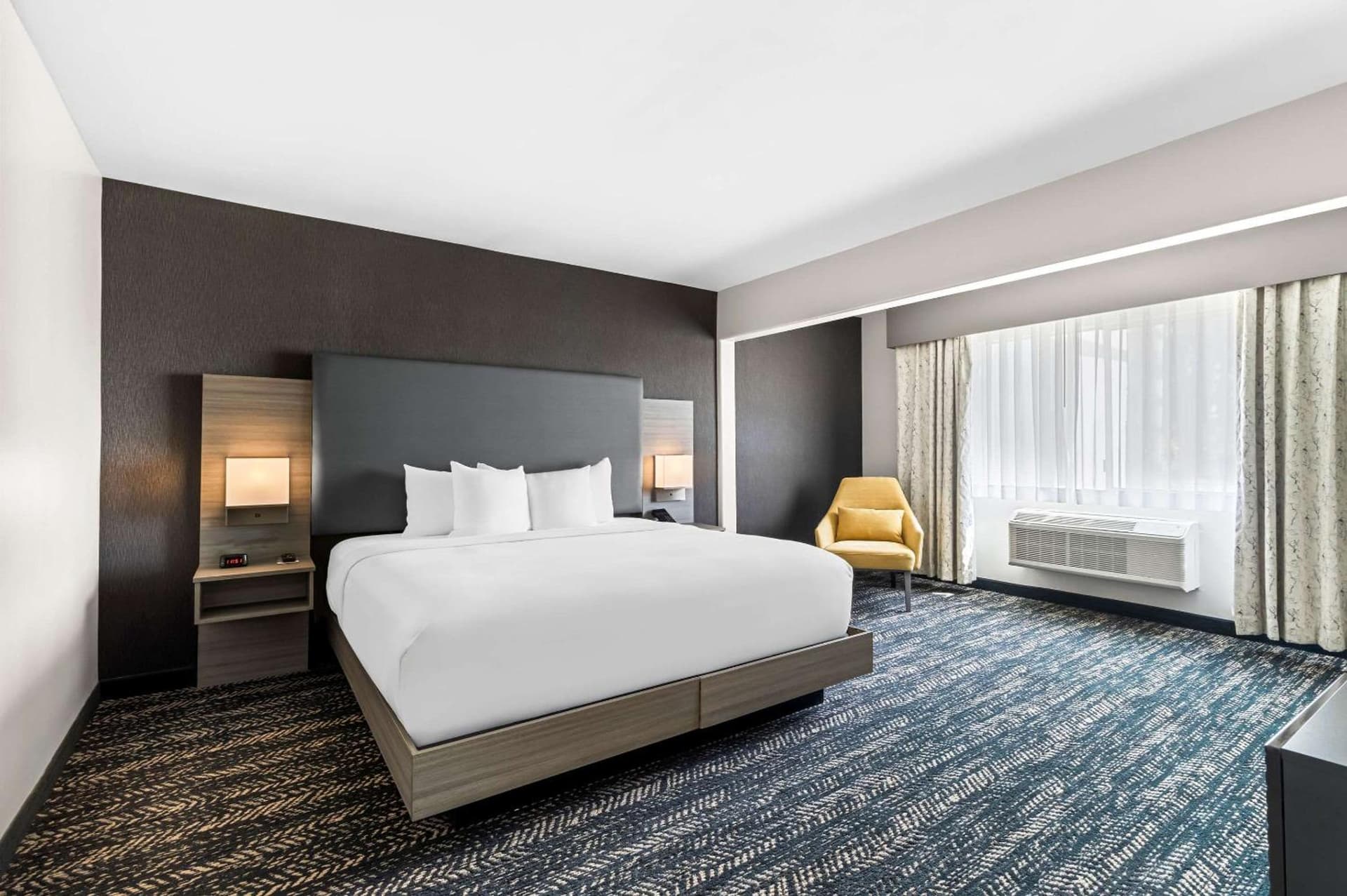 Hourglass Hotel, Trademark Collection by Wyndham gallery photo in Bakersfield, CA — image 60