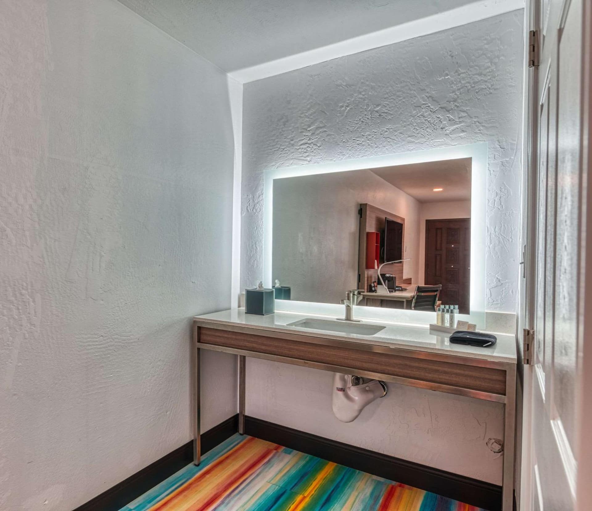 Casa Via Mar Inn, an Ascend Collection Hotel gallery photo in Port Hueneme, CA — image 10