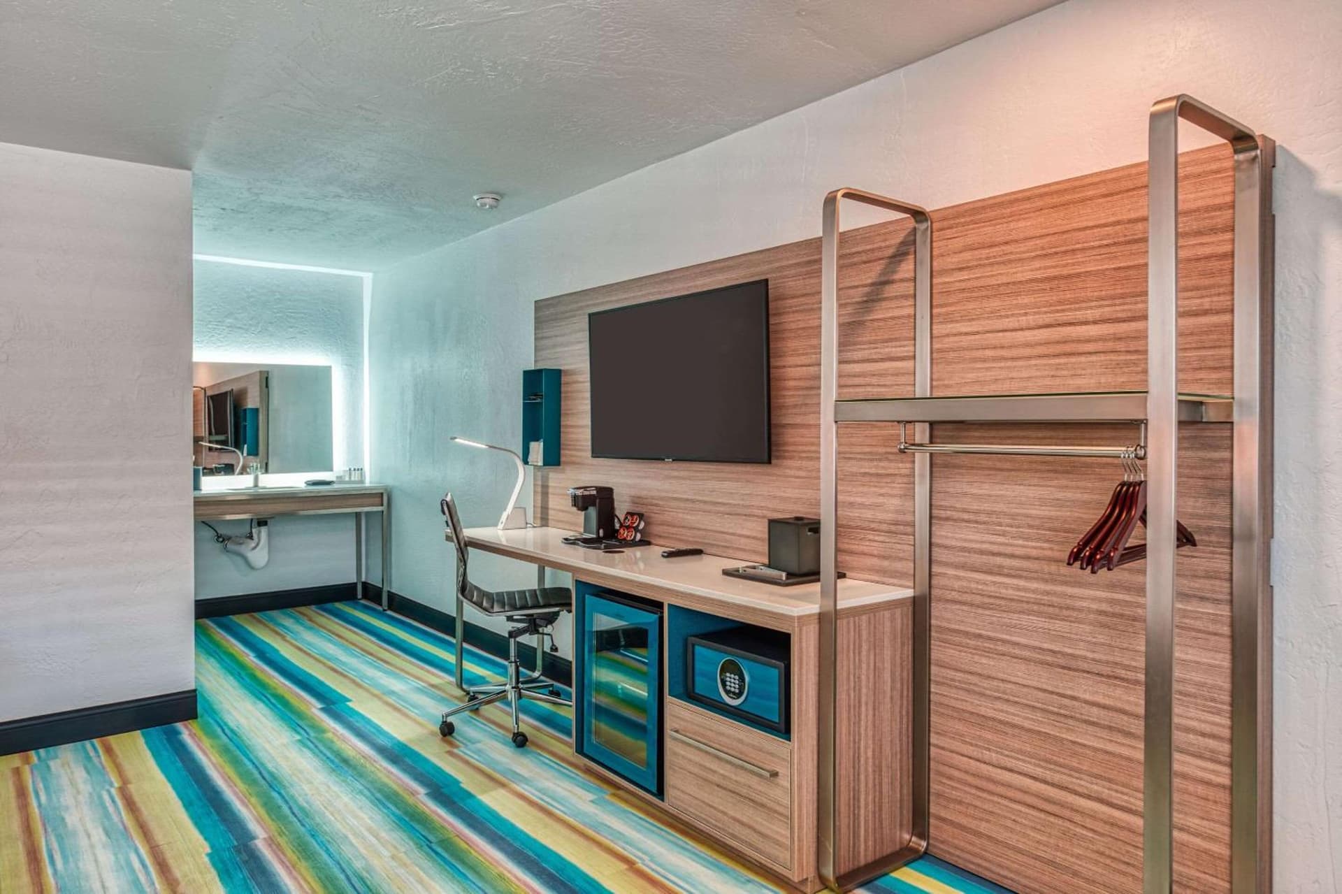 Casa Via Mar Inn, an Ascend Collection Hotel gallery photo in Port Hueneme, CA — image 41
