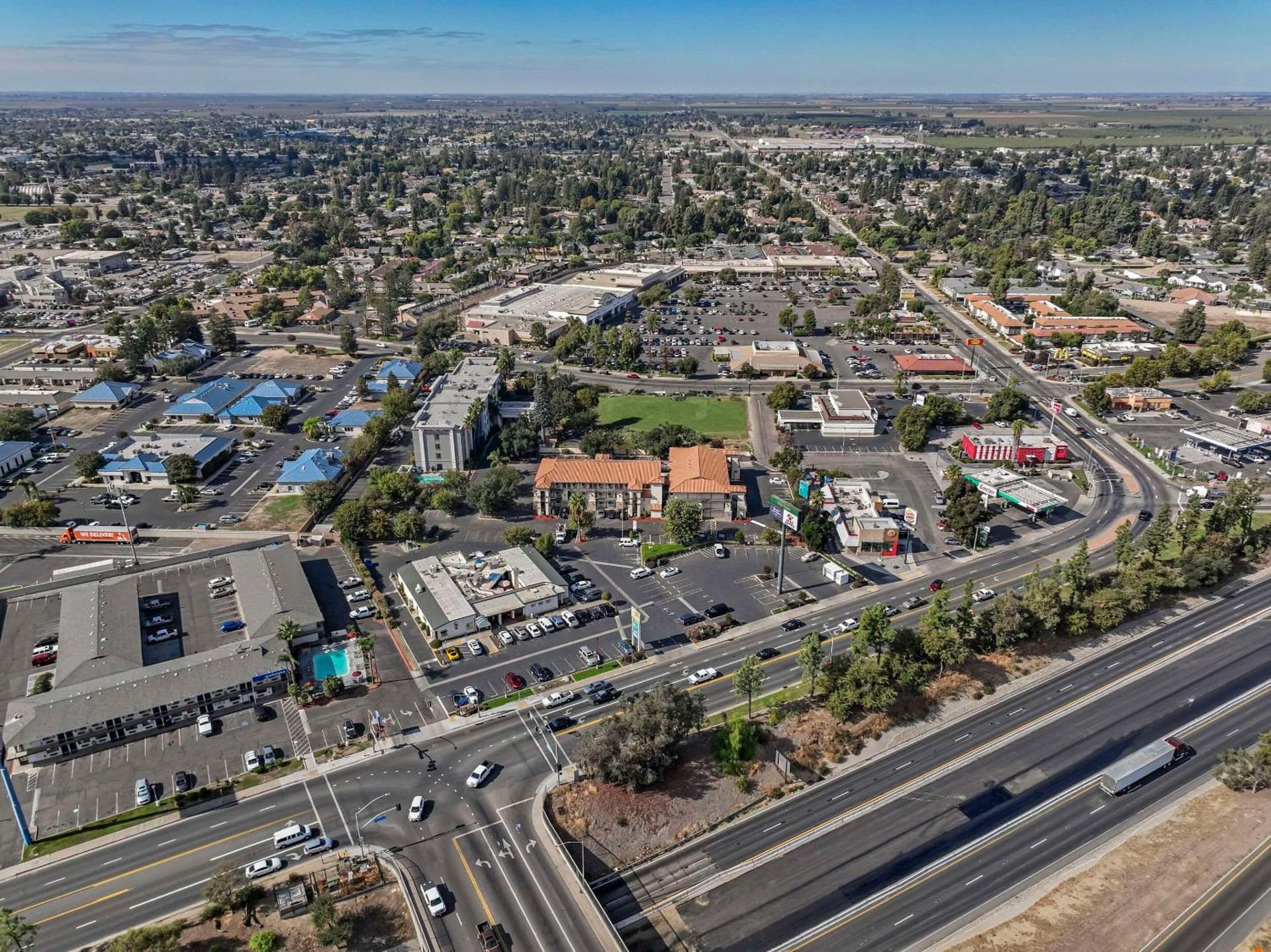 Hillstone Inn Tulare, an Ascend Collection Hotel gallery photo in Tulare, CA — image 6