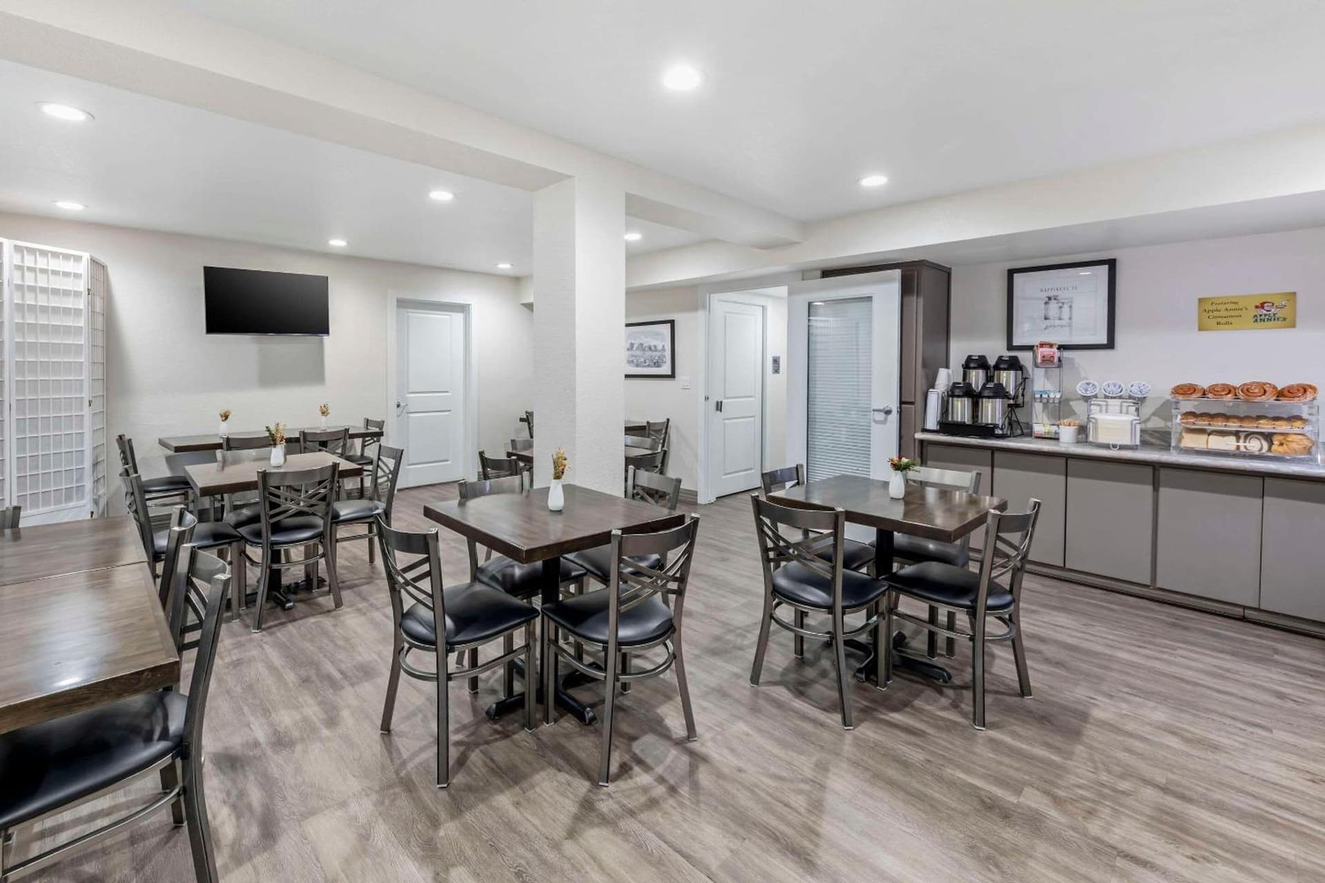 Hillstone Inn Tulare, an Ascend Collection Hotel gallery photo in Tulare, CA — image 48