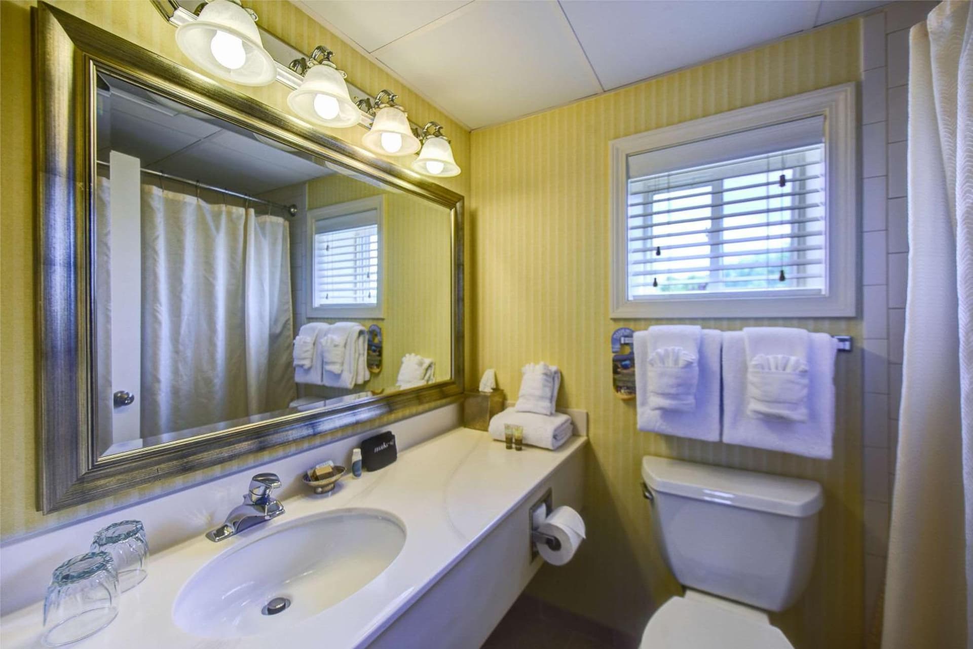 Port Inn and Suites Portsmouth, an Ascend Collection Hotel gallery photo in Portsmouth, NH — image 63