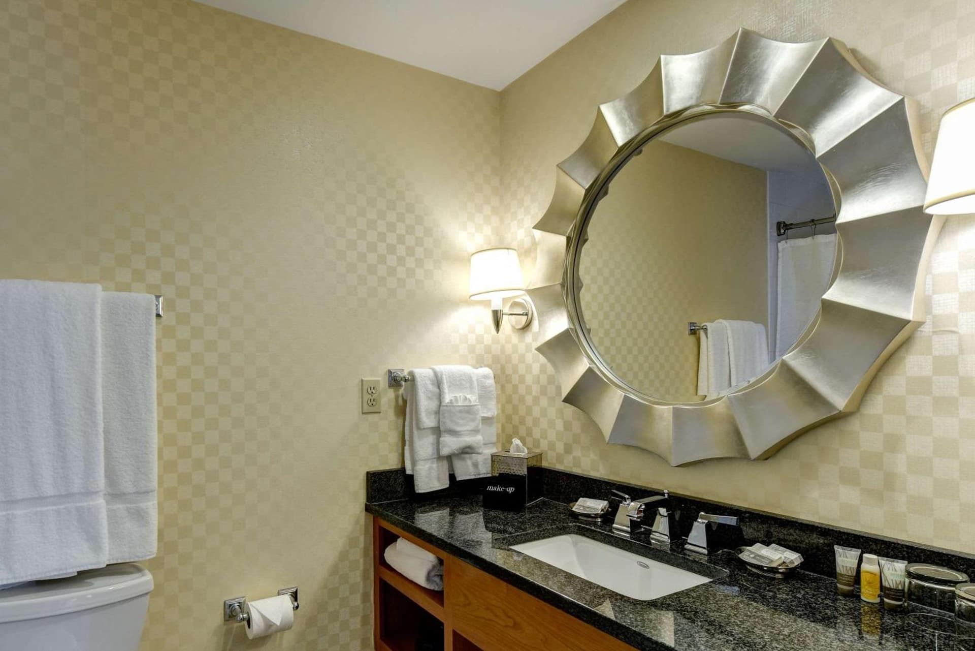 Port Inn and Suites Portsmouth, an Ascend Collection Hotel gallery photo in Portsmouth, NH — image 11