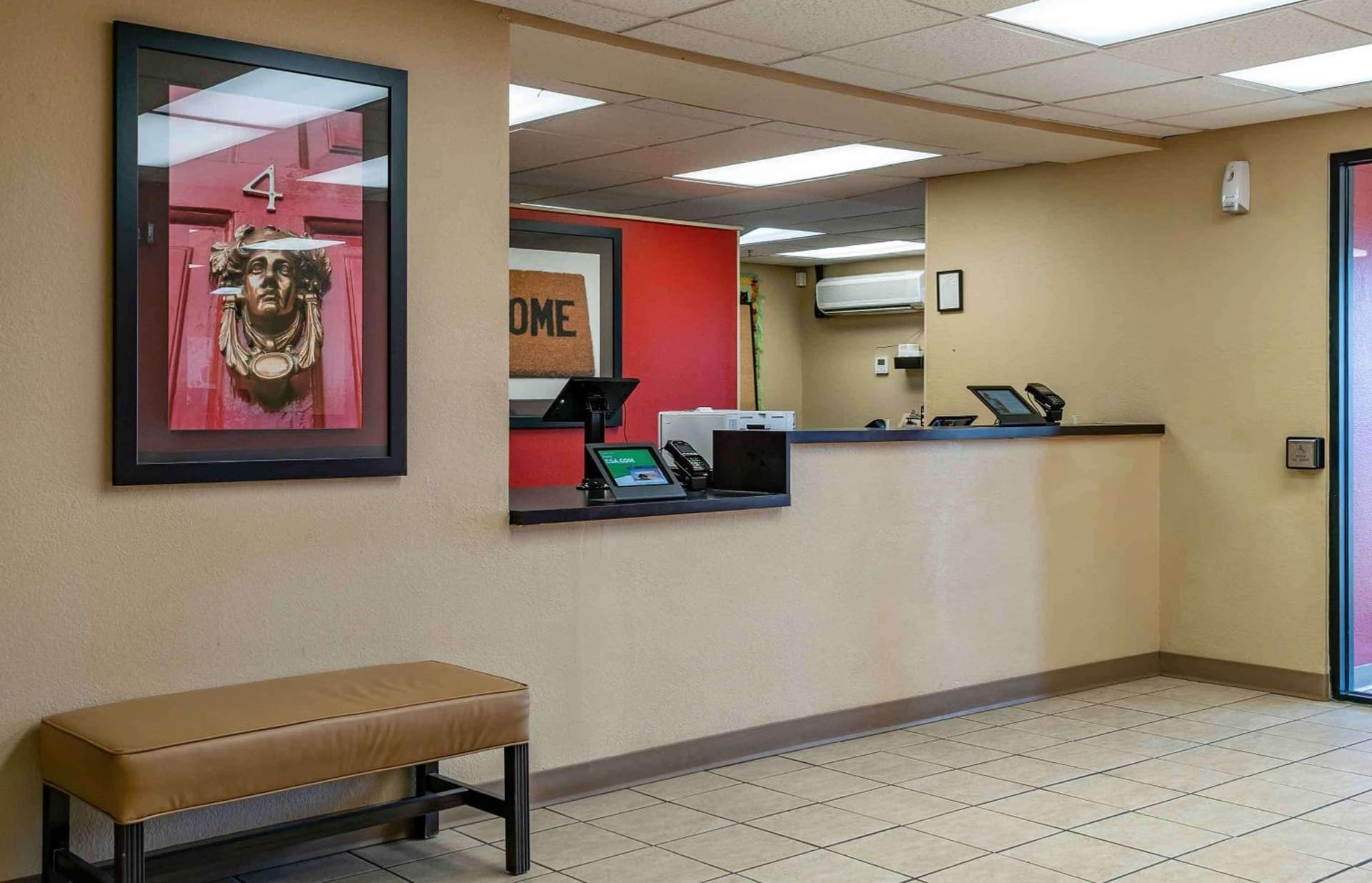 Extended Stay America Suites - Detroit - Ann Arbor - Briarwood Mall gallery photo in Ann Arbor, MI — image 5
