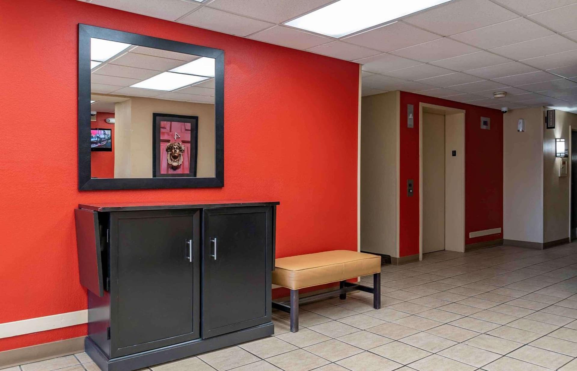 Extended Stay America Suites - Detroit - Ann Arbor - Briarwood Mall gallery photo in Ann Arbor, MI — image 29