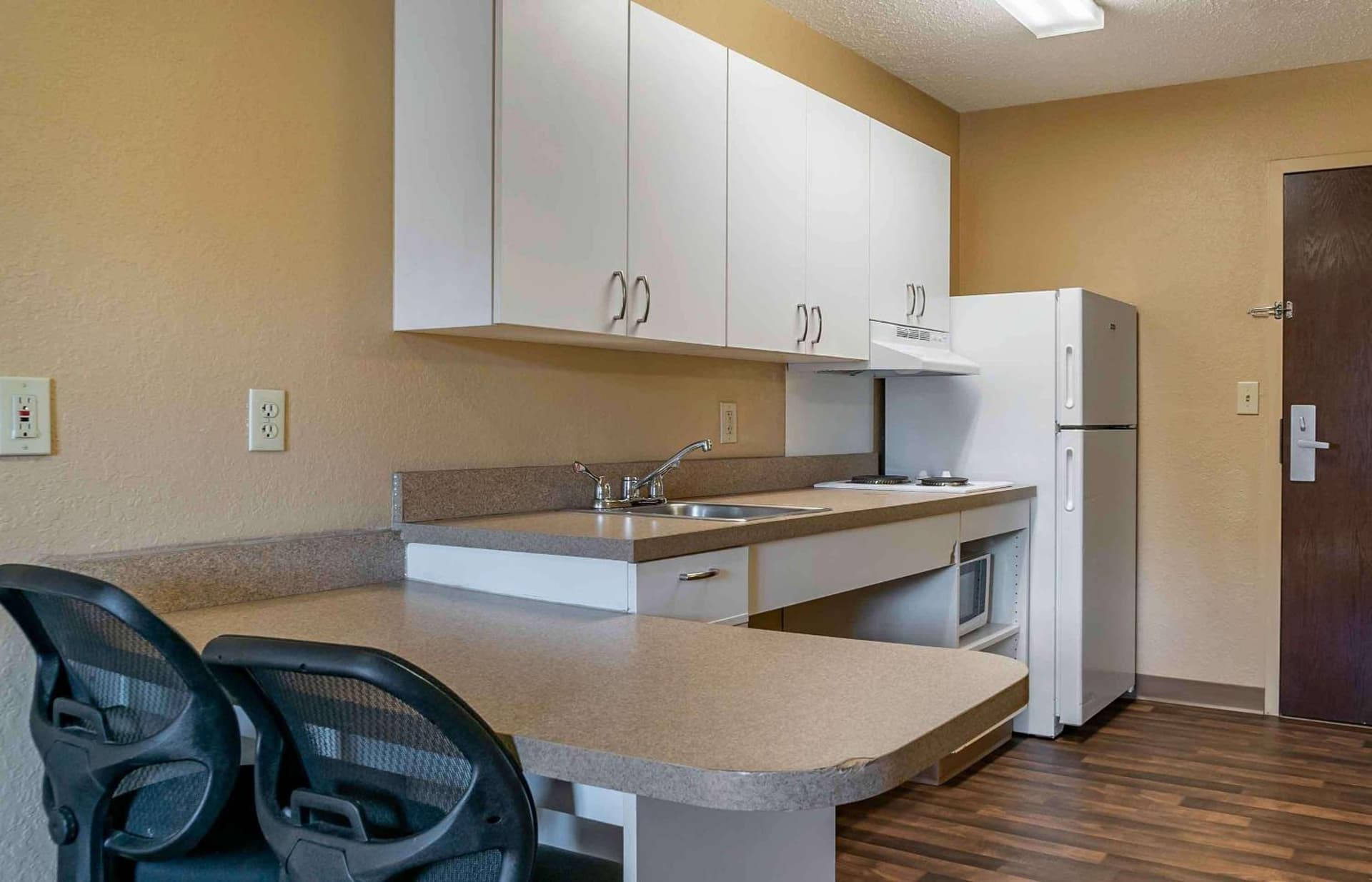 Extended Stay America Suites - Detroit - Ann Arbor - Briarwood Mall gallery photo in Ann Arbor, MI — image 53