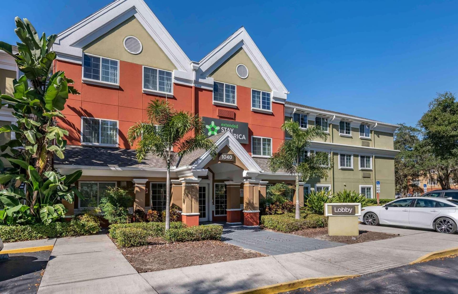 Extended Stay America Select Suites - Orlando - Lake Mary - 1040 Greenwood Blvd featured exterior or lobby in Lake Mary, FL — similar hotel