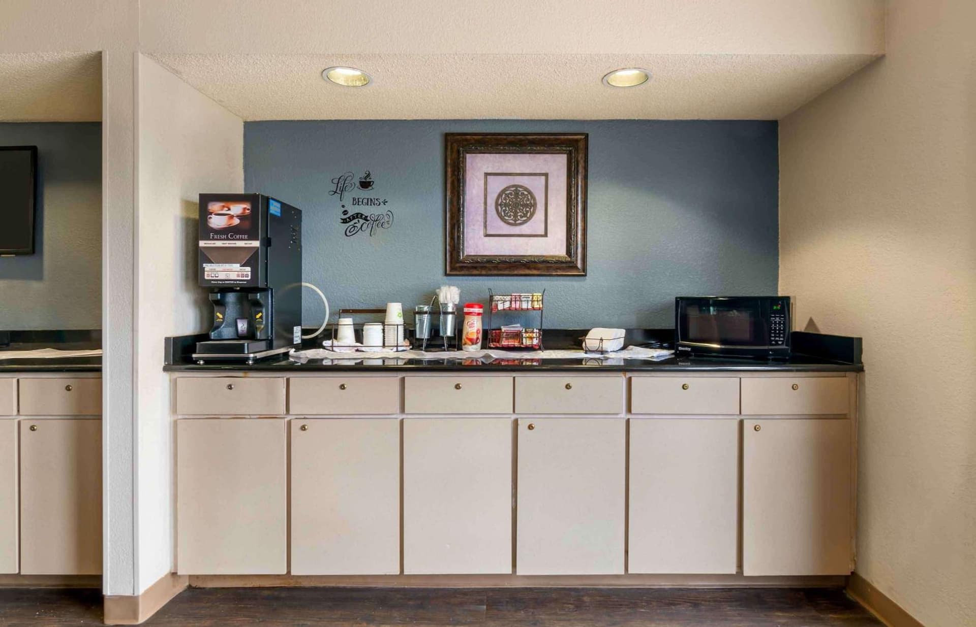 Extended Stay America Suites - Kansas City - Airport - Tiffany Springs gallery photo in Kansas City, KS — image 58