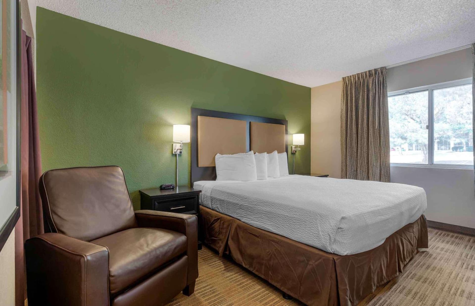 Extended Stay America Select Suites - Dallas - Richardson gallery photo in Richardson, TX — image 25